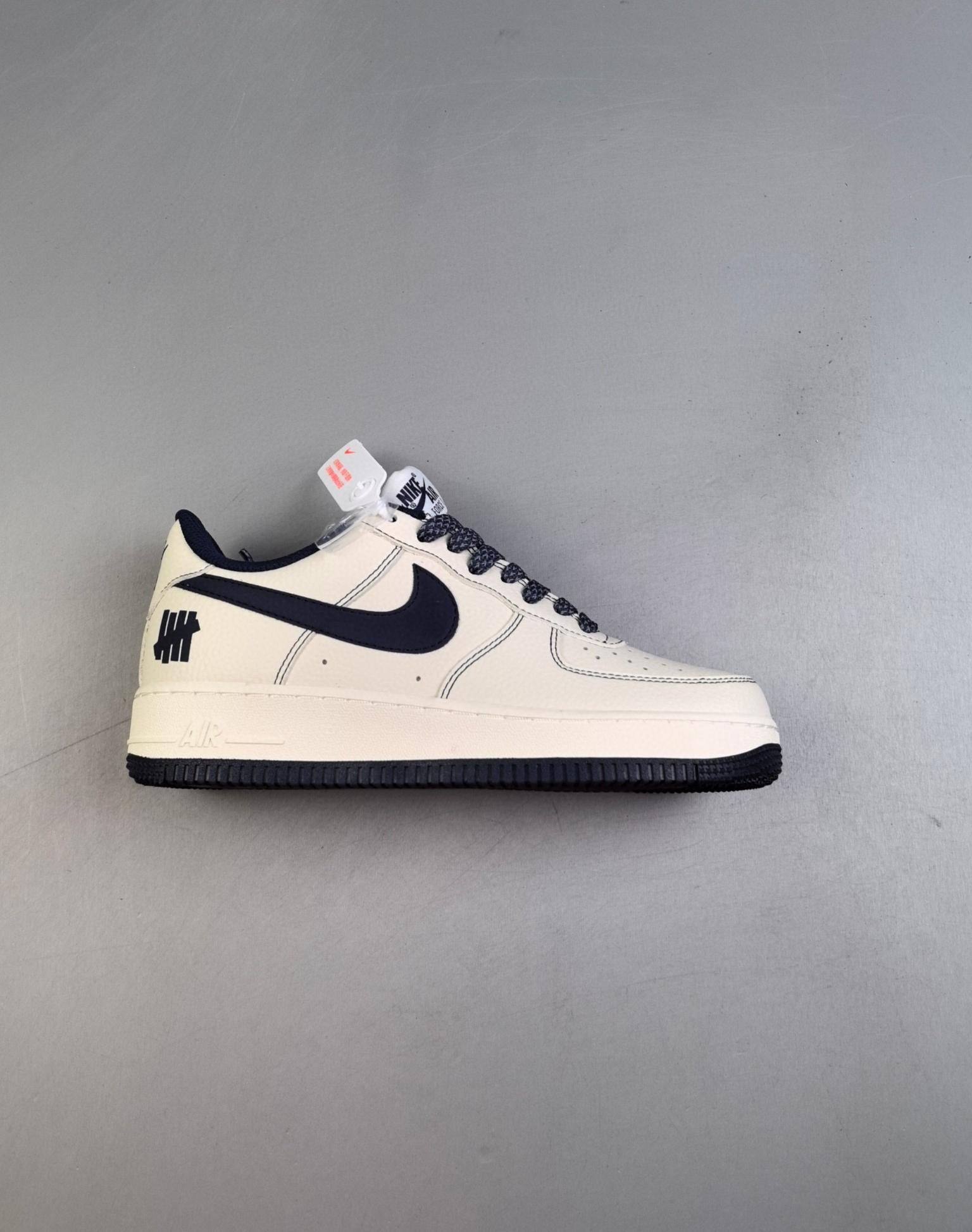 Undefeated X Air Force 1 Low 36-45