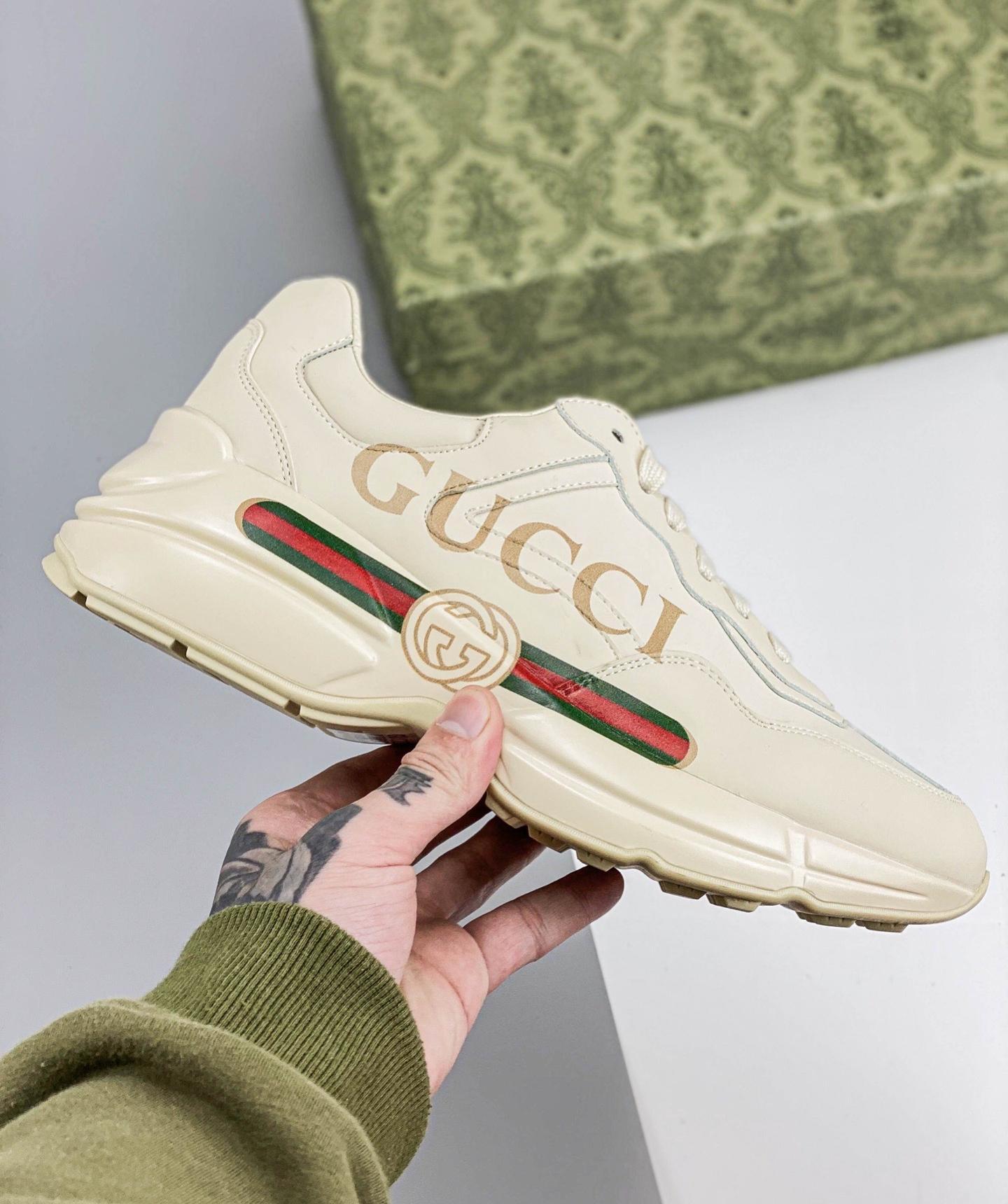 G*cci Rhyton Vintage