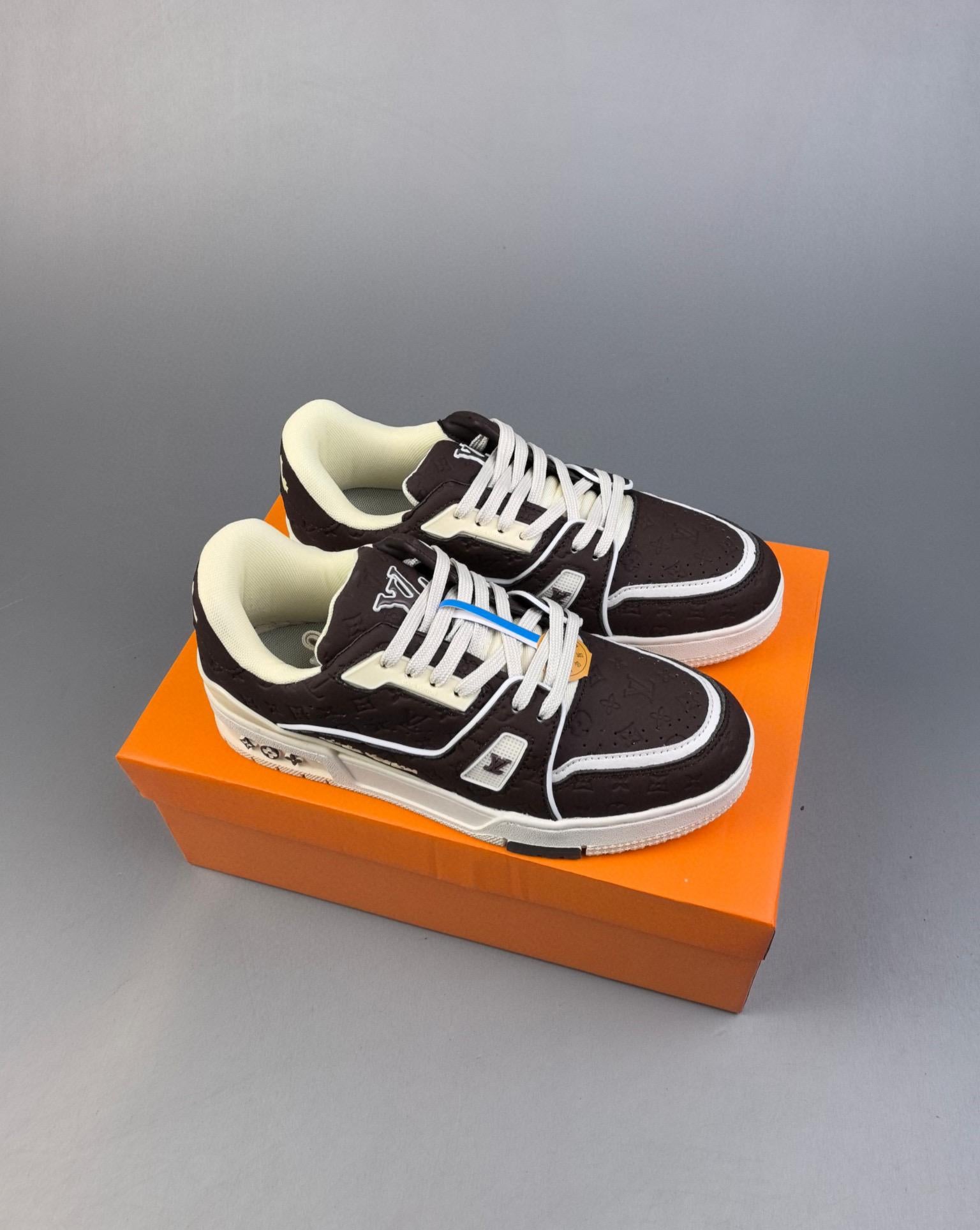 L---s V--tton Trainer Sneaker Low 39-45