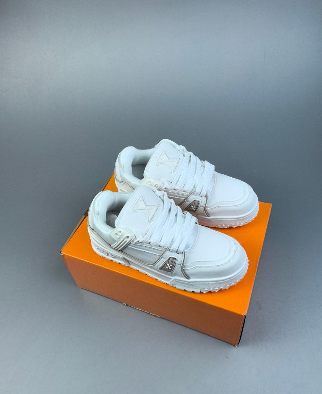 L---s V--tton Trainer Sneaker Low 36-45