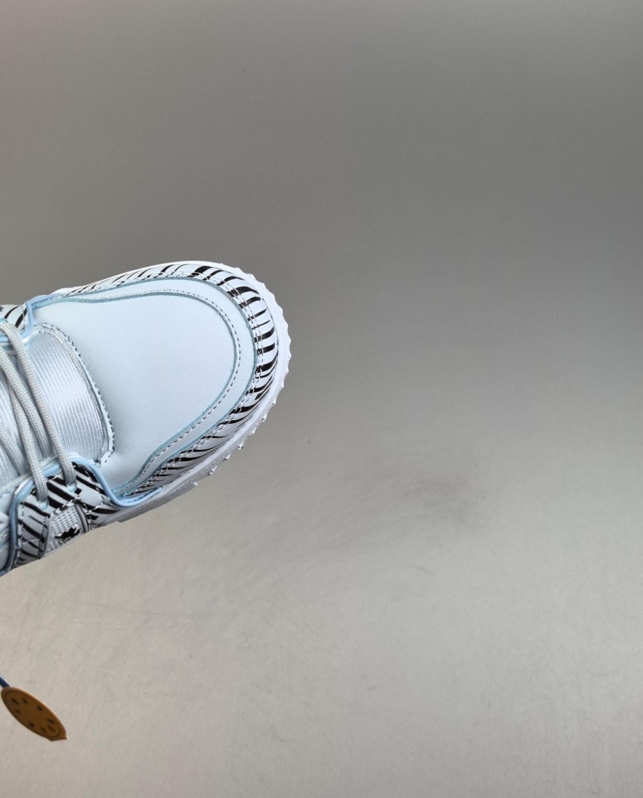 L---s V--tton Trainer Sneaker Low 36-45