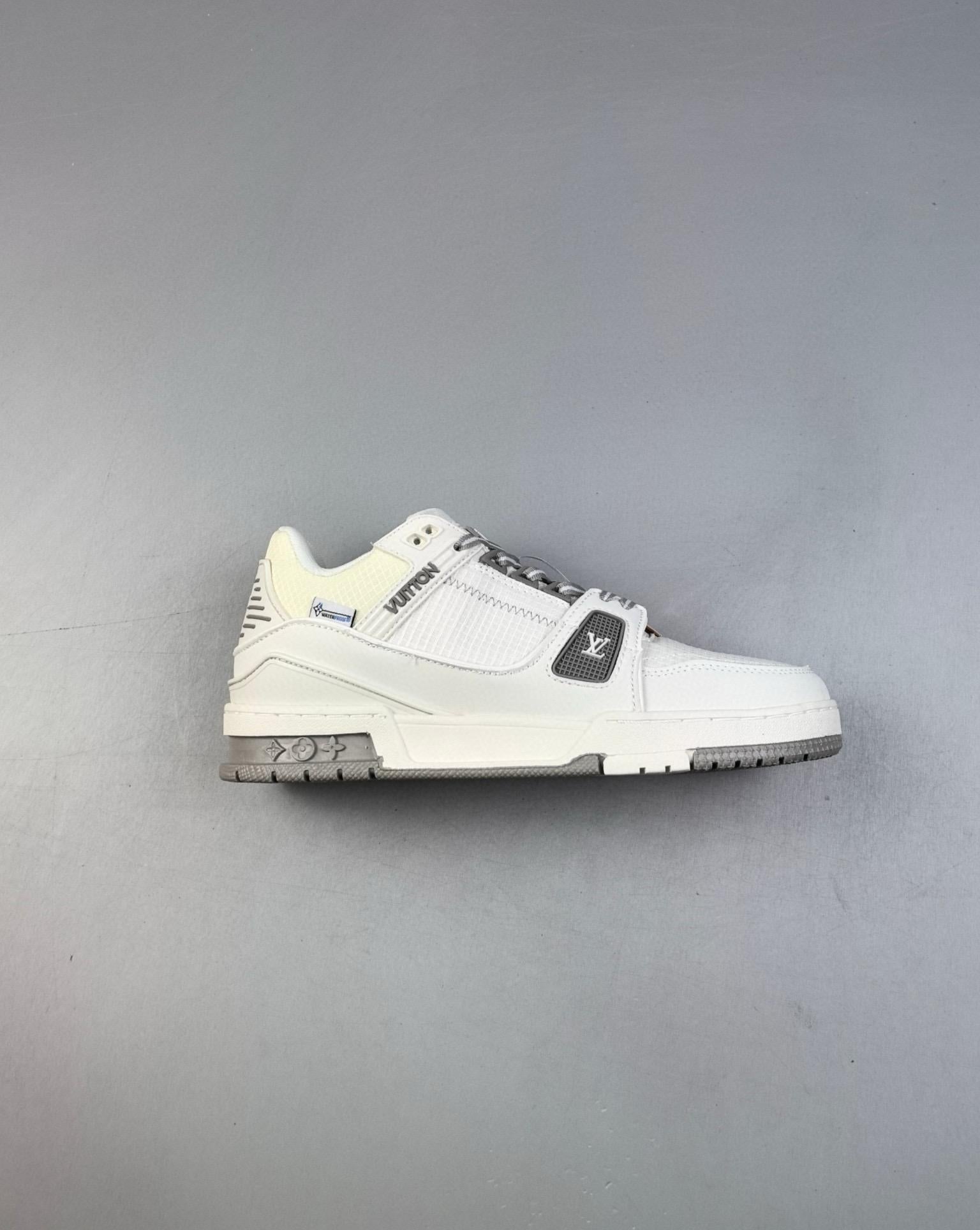 L---s V--tton Trainer Sneaker Low 39-45