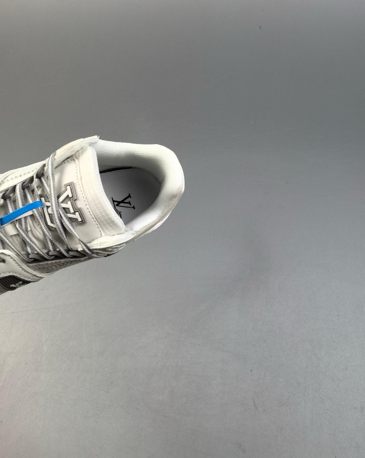 L---s V--tton Trainer Sneaker Low 39-45