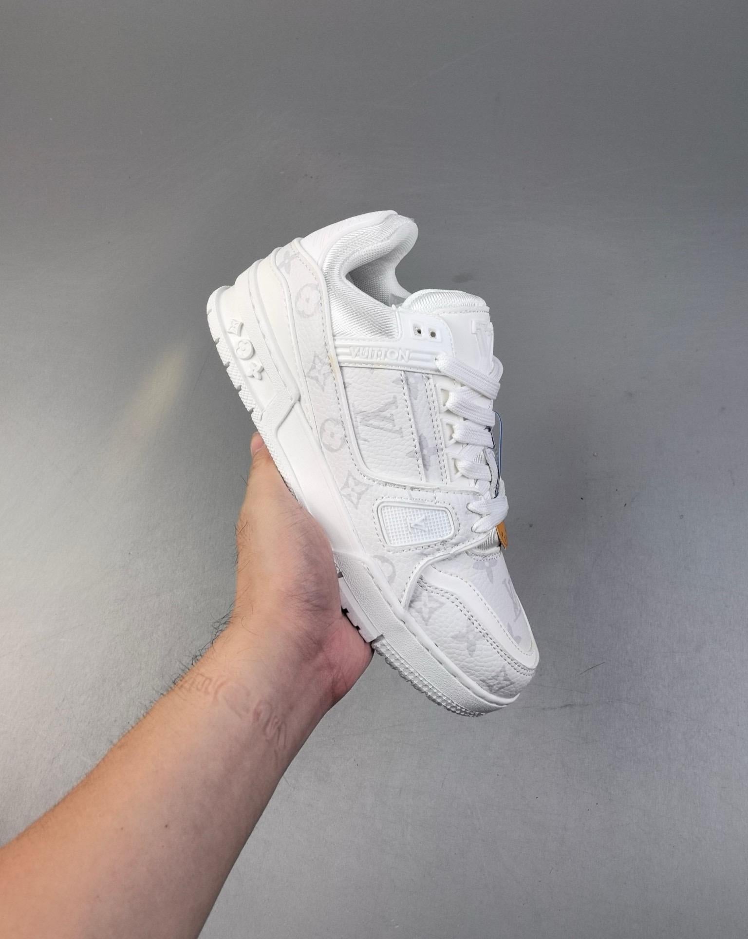 L---s V--tton Trainer Sneaker Low 40-45