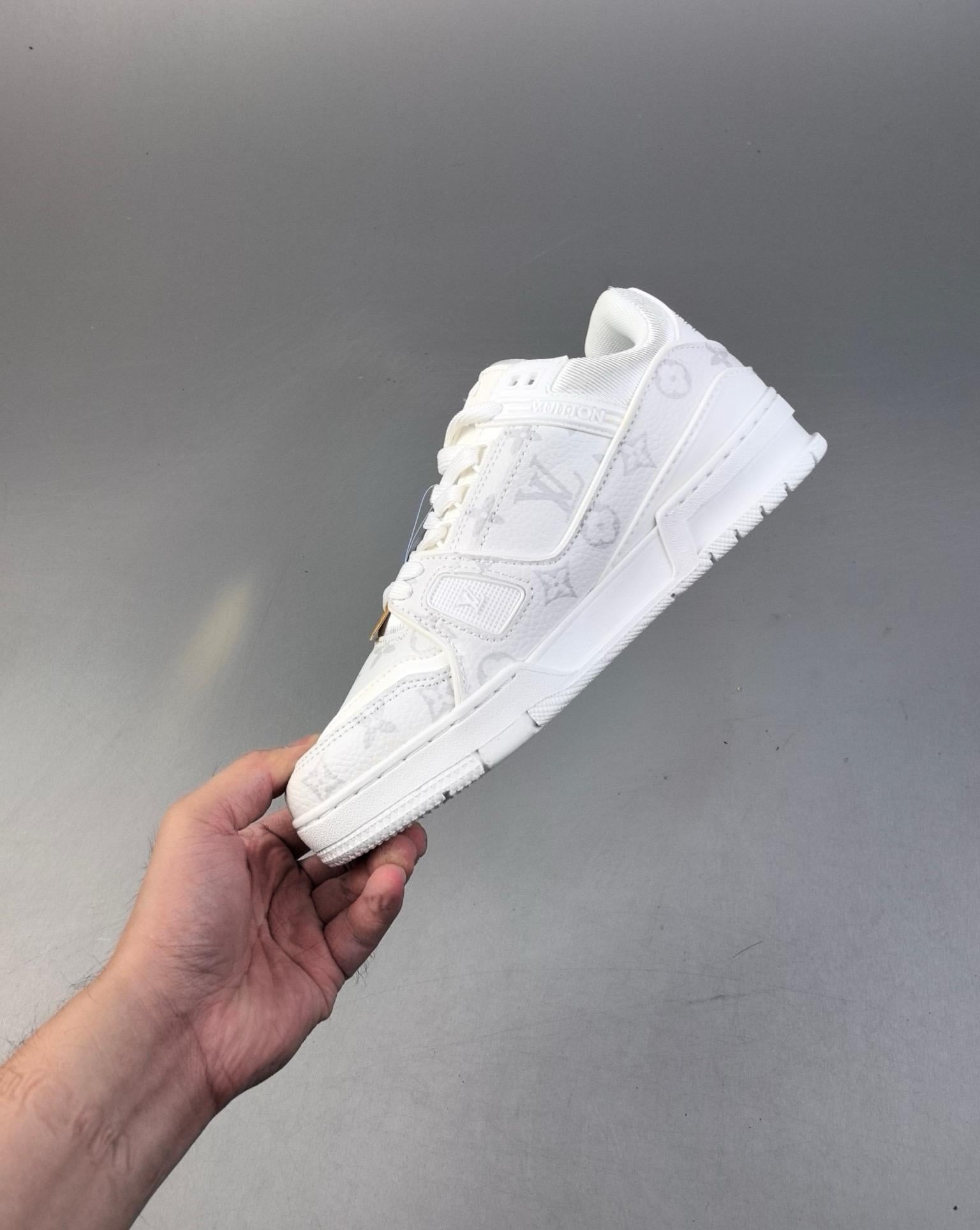 L---s V--tton Trainer Sneaker Low 40-45