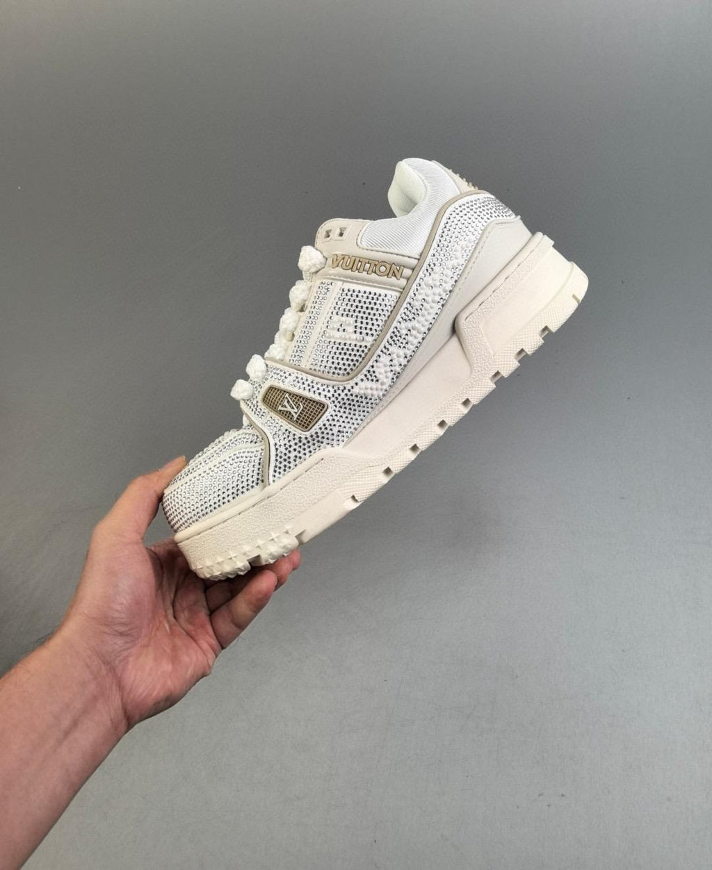 L---s V--tton Trainer 36-46