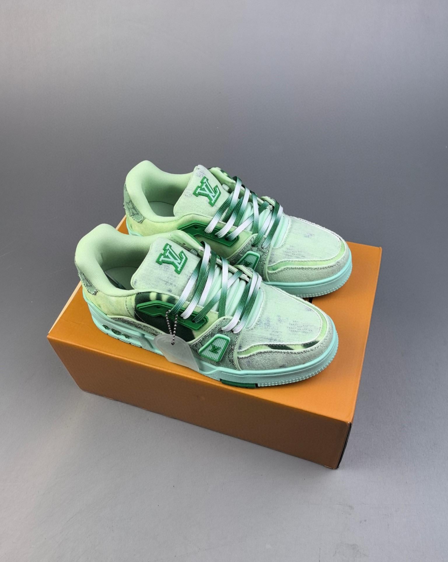 L---s V--tton Trainer Sneaker Low 40-45