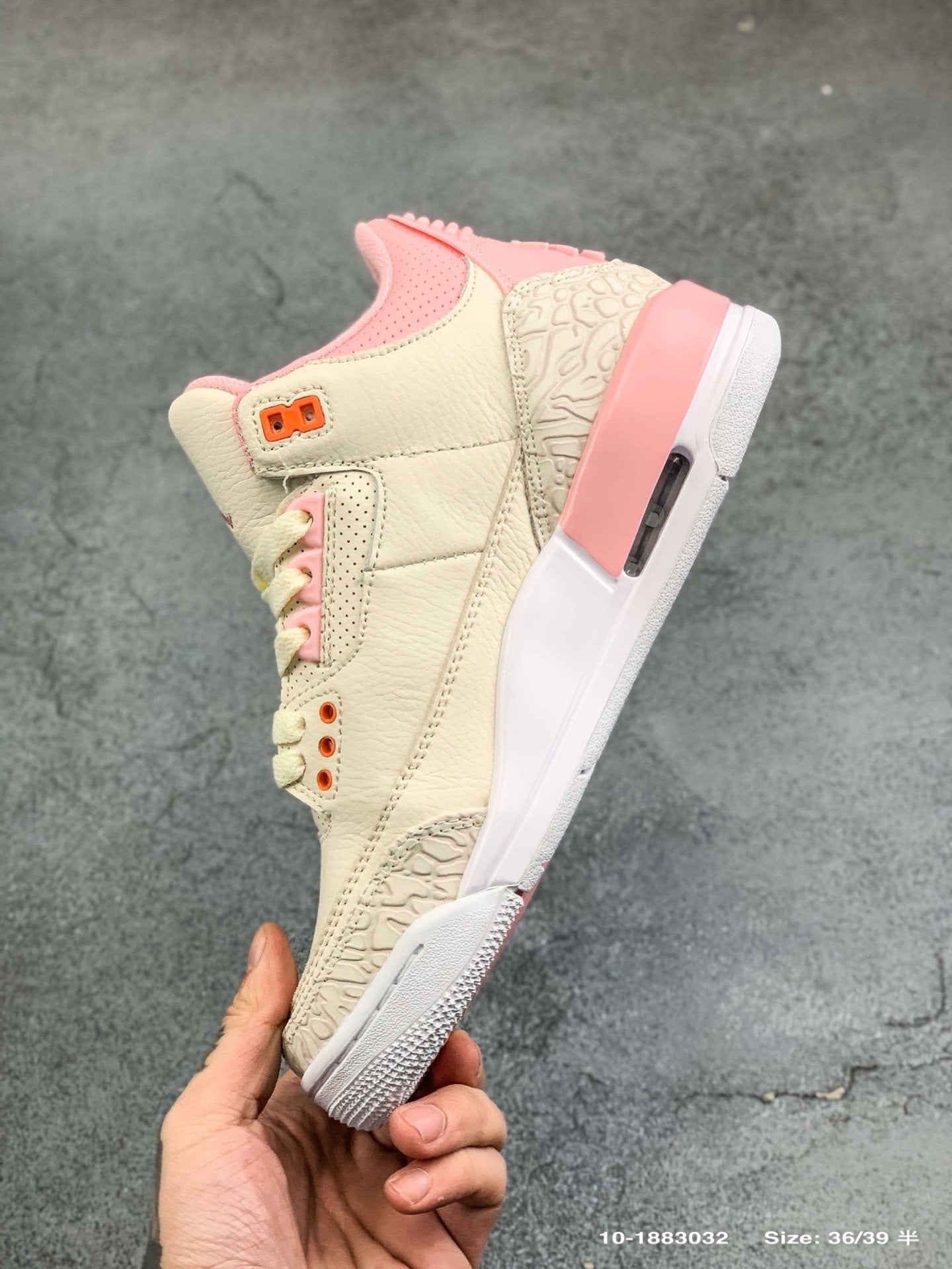 Air Jordan 3 Retro