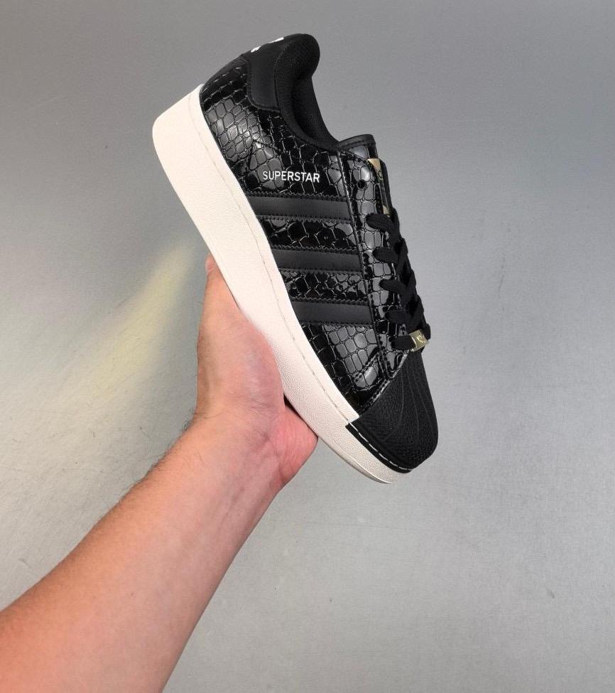 Originals Superstar Xlg 35-45