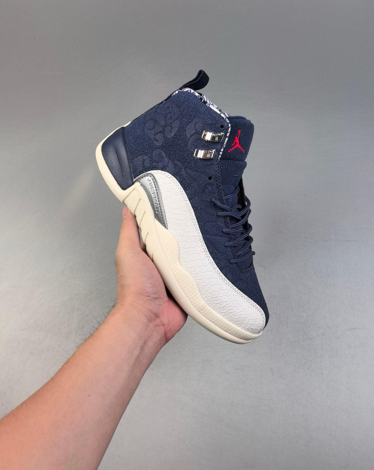 Air Jordan 12 Retro 40-47