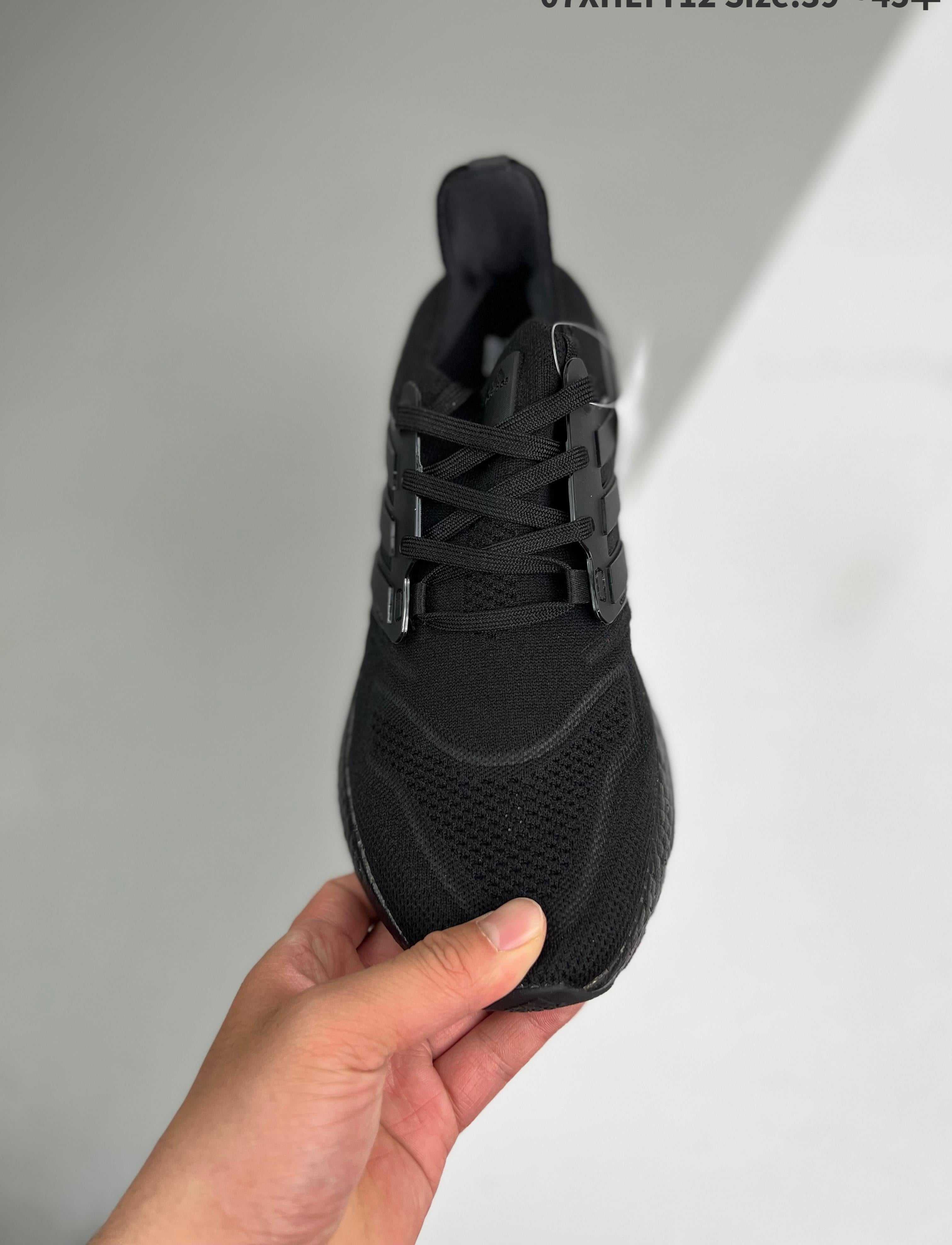 Ultra Boost 70 39-45