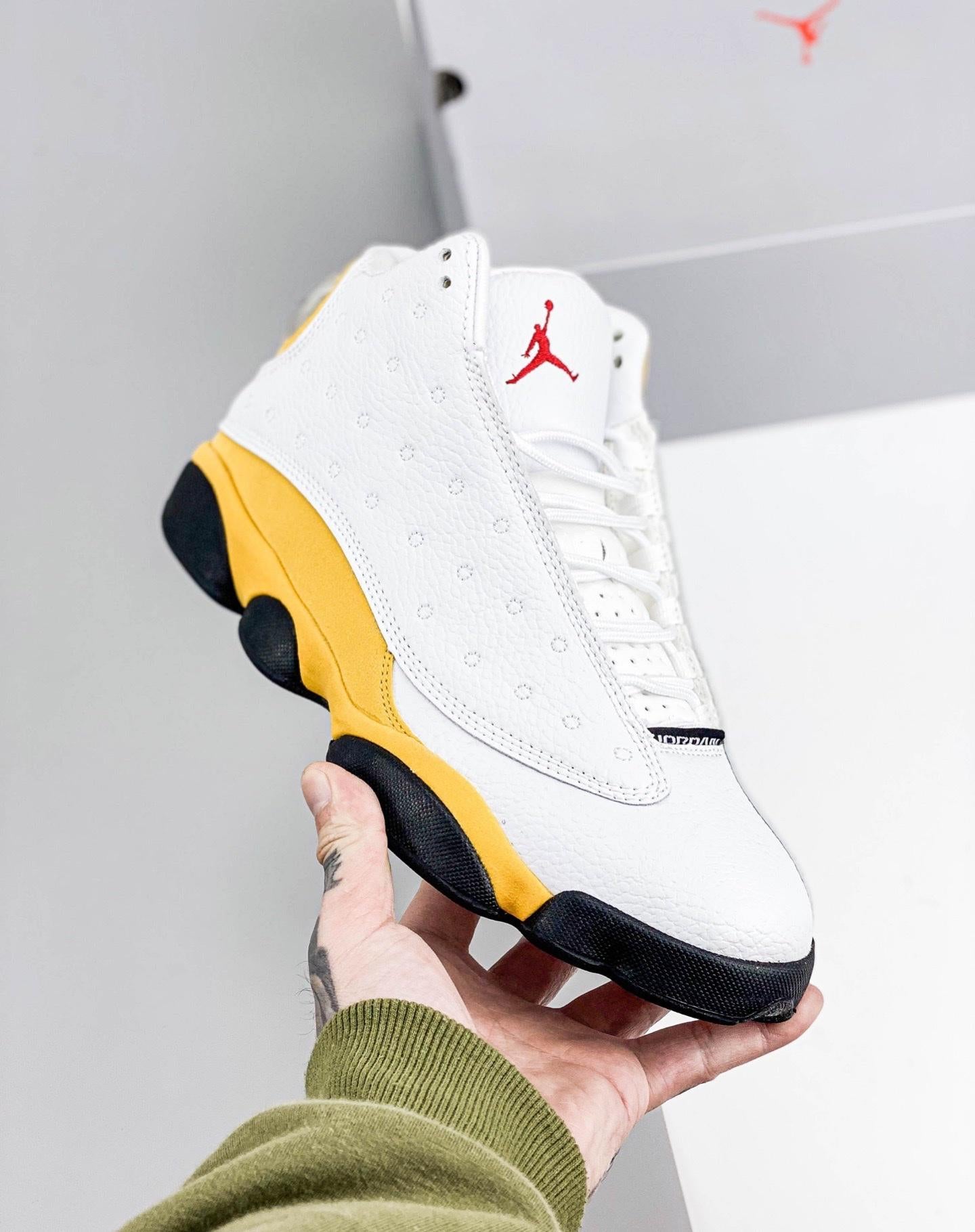 Air Jordan 13 Court Purple