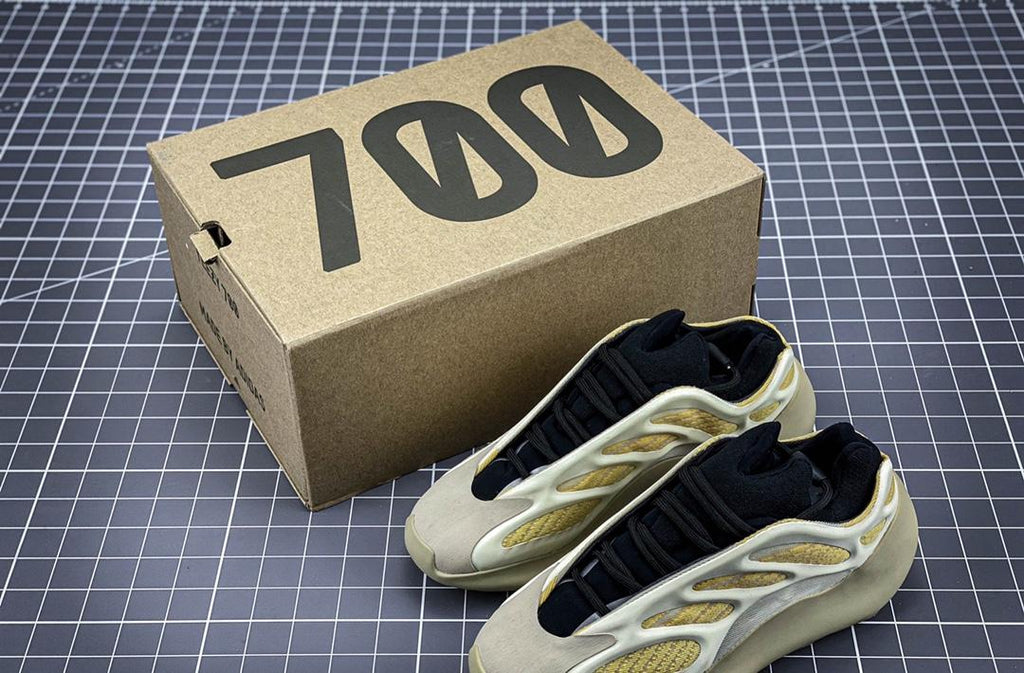 Yeezy 700 V3 36-46