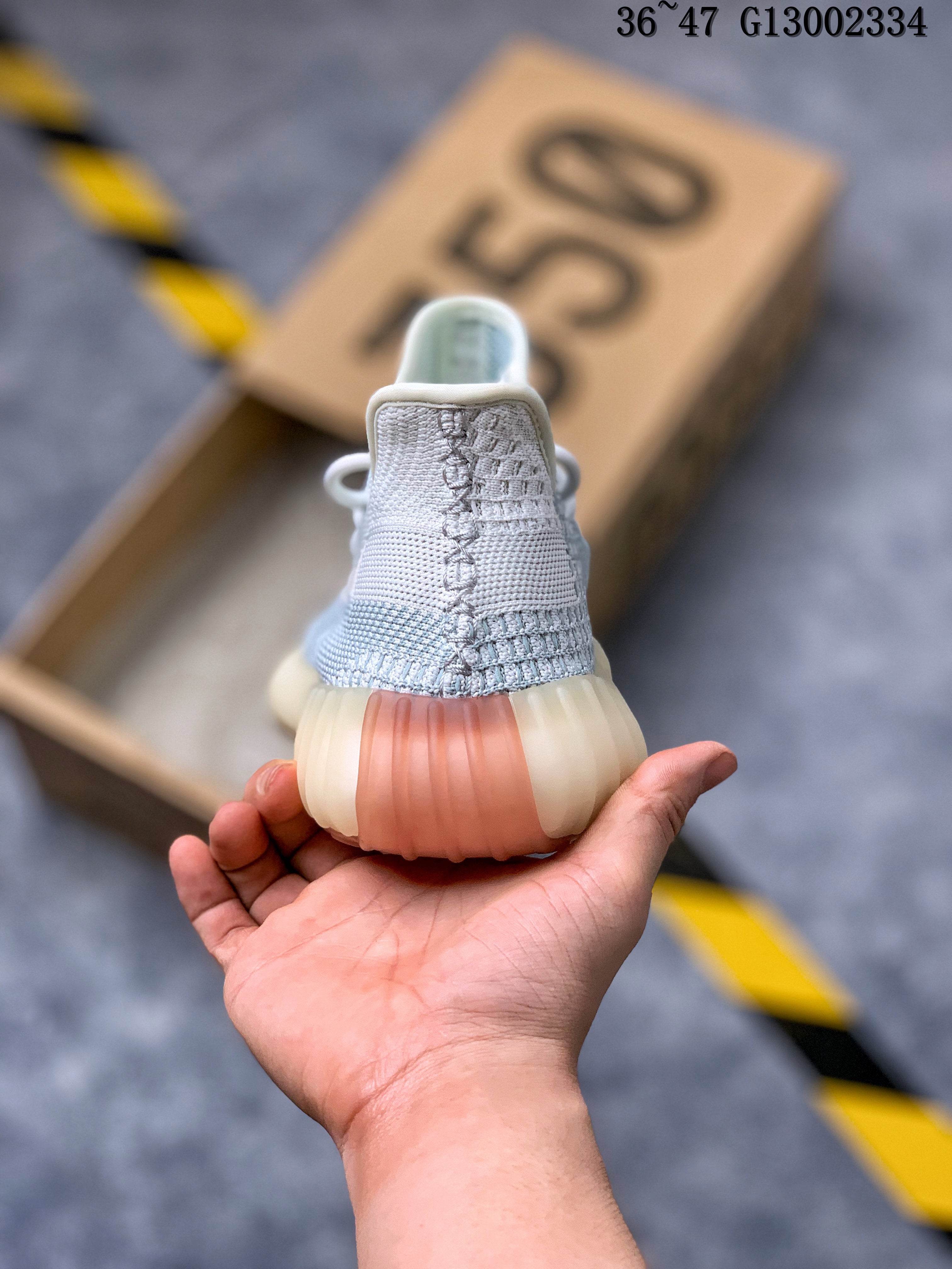 Yeezy Boost 350 V2 Cloud Whiteef 36-47