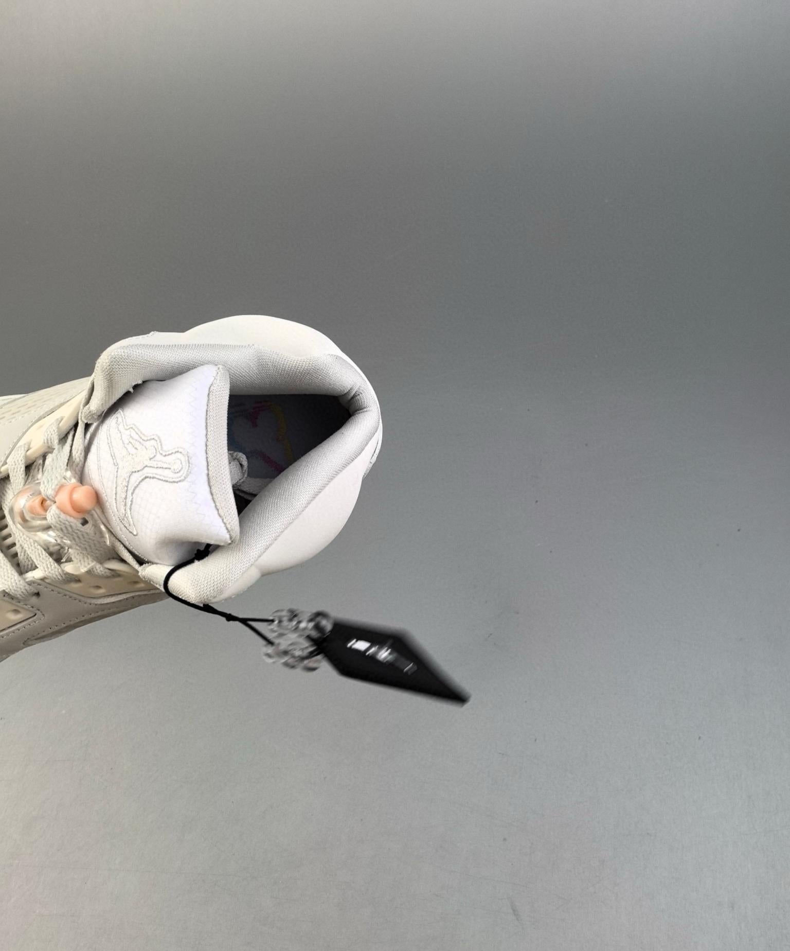 Air Jordan 5 Retro Year Of The Snake 36-47