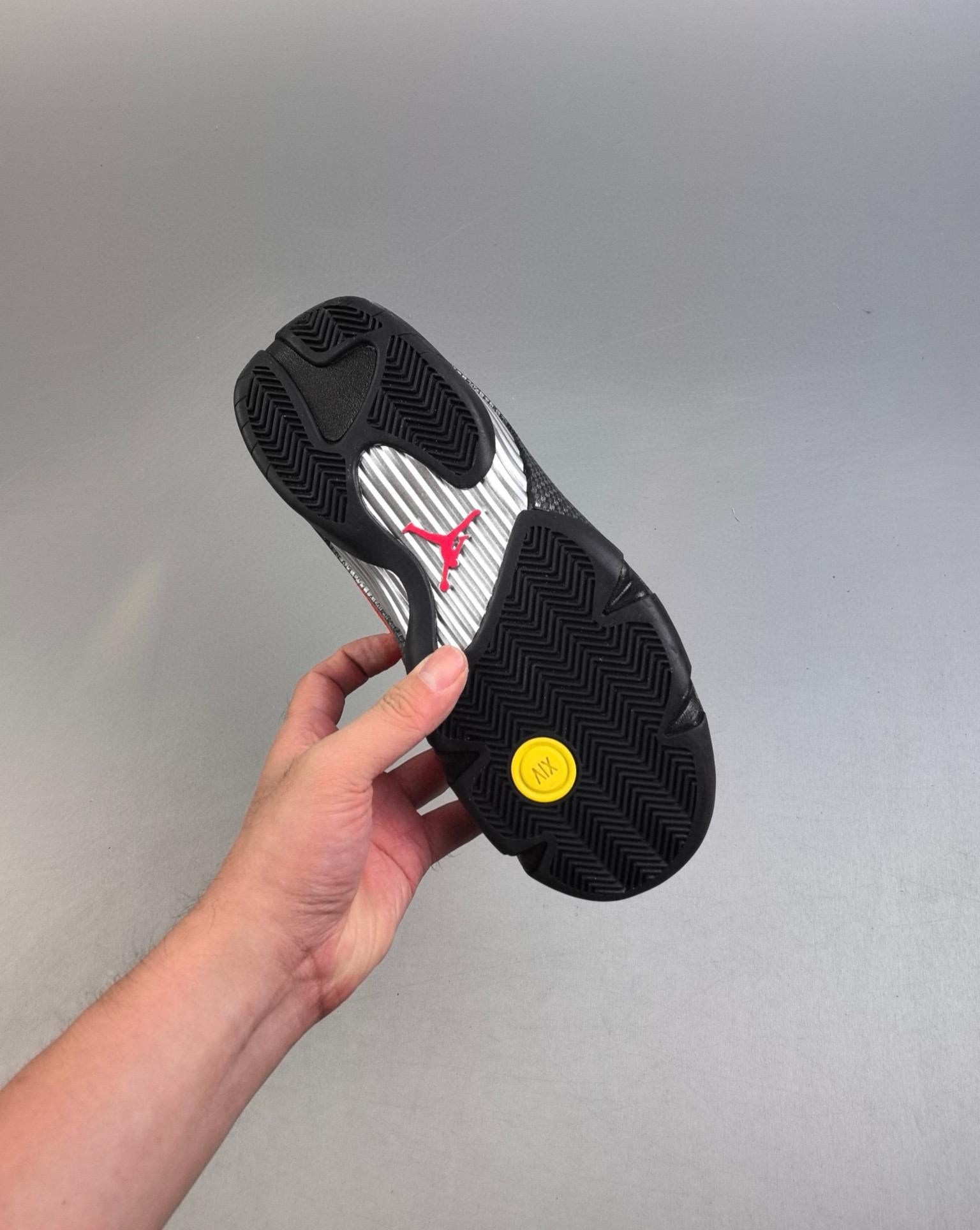 Air Jordan 14 Retro Ferrari 36-47