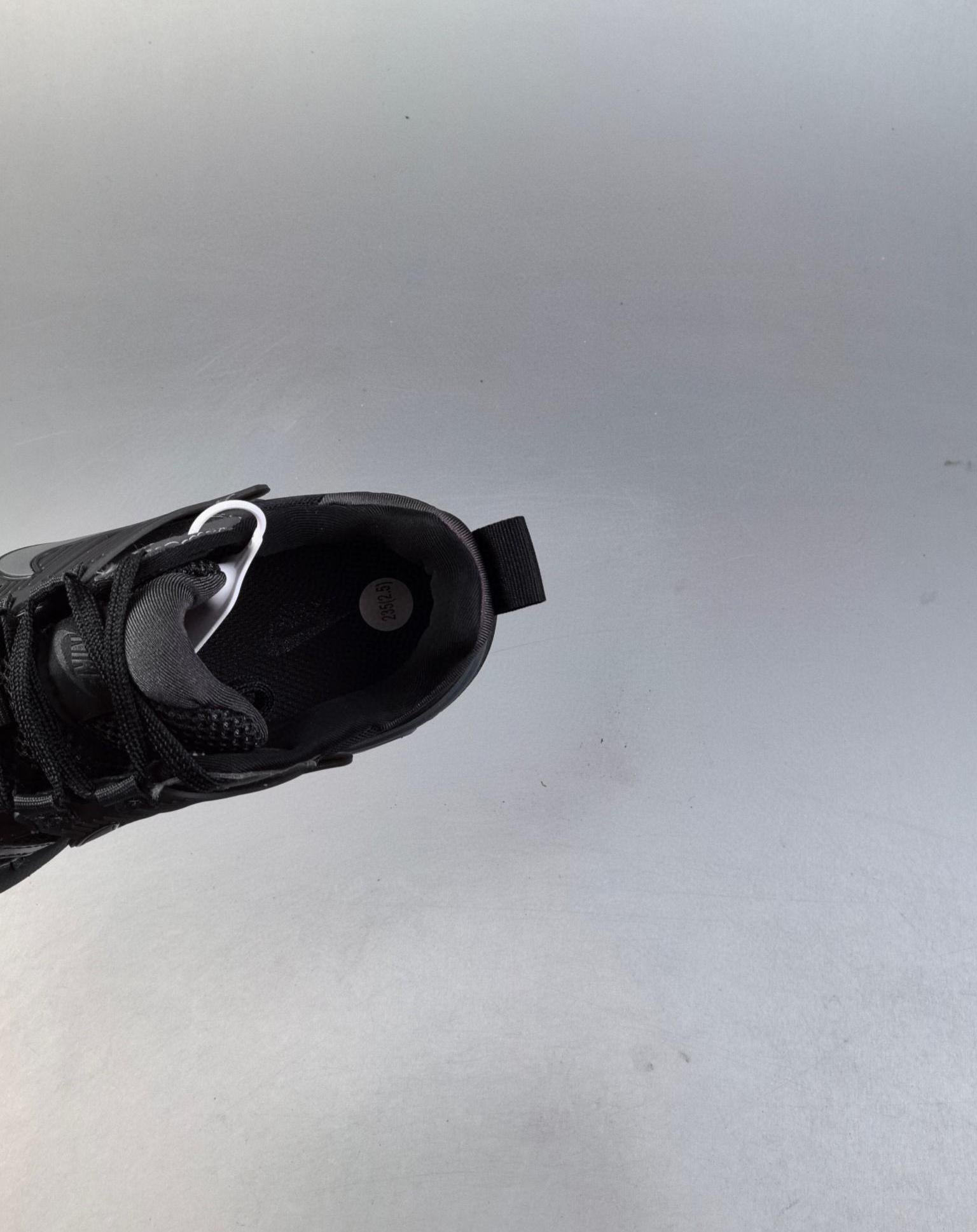 200 V2k Run Fd0736-001 Size36-45