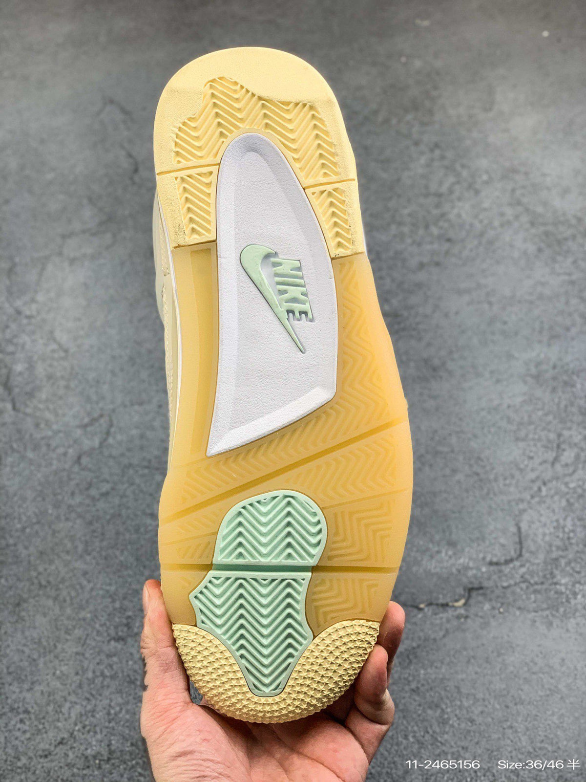 Off-white X Air Jordan 4