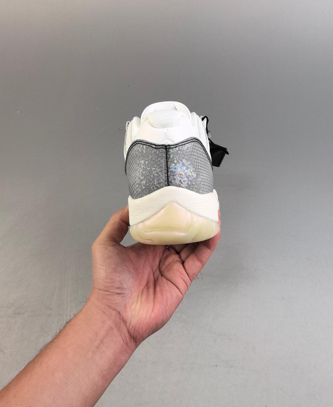 Air Jordan 11 Retro Low Year Of The Snake 40-47