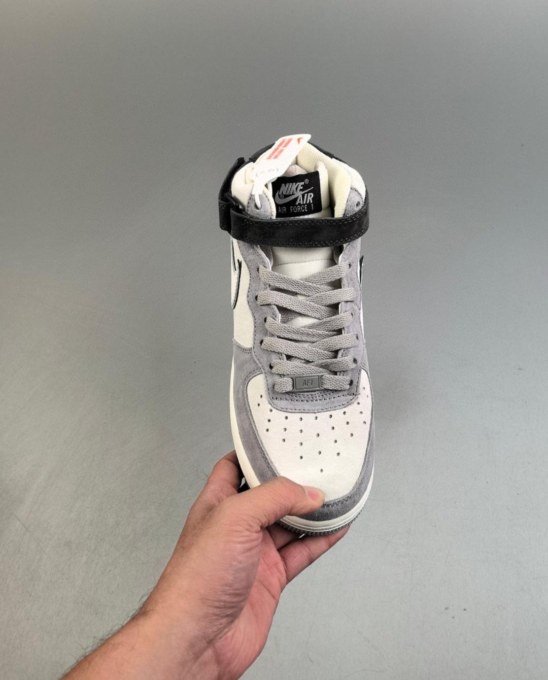 Air Force 1 07  36-45