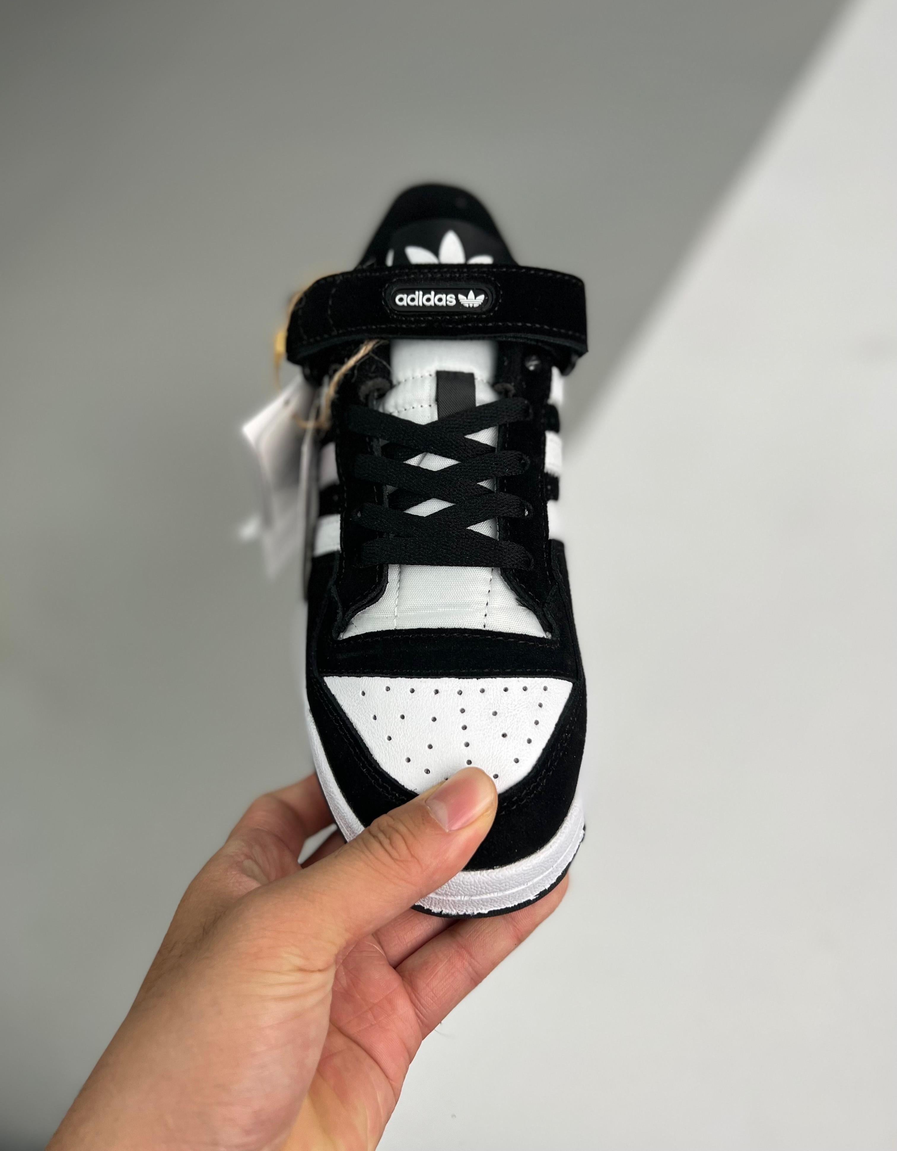 Originals Forum Low Panda 36-45