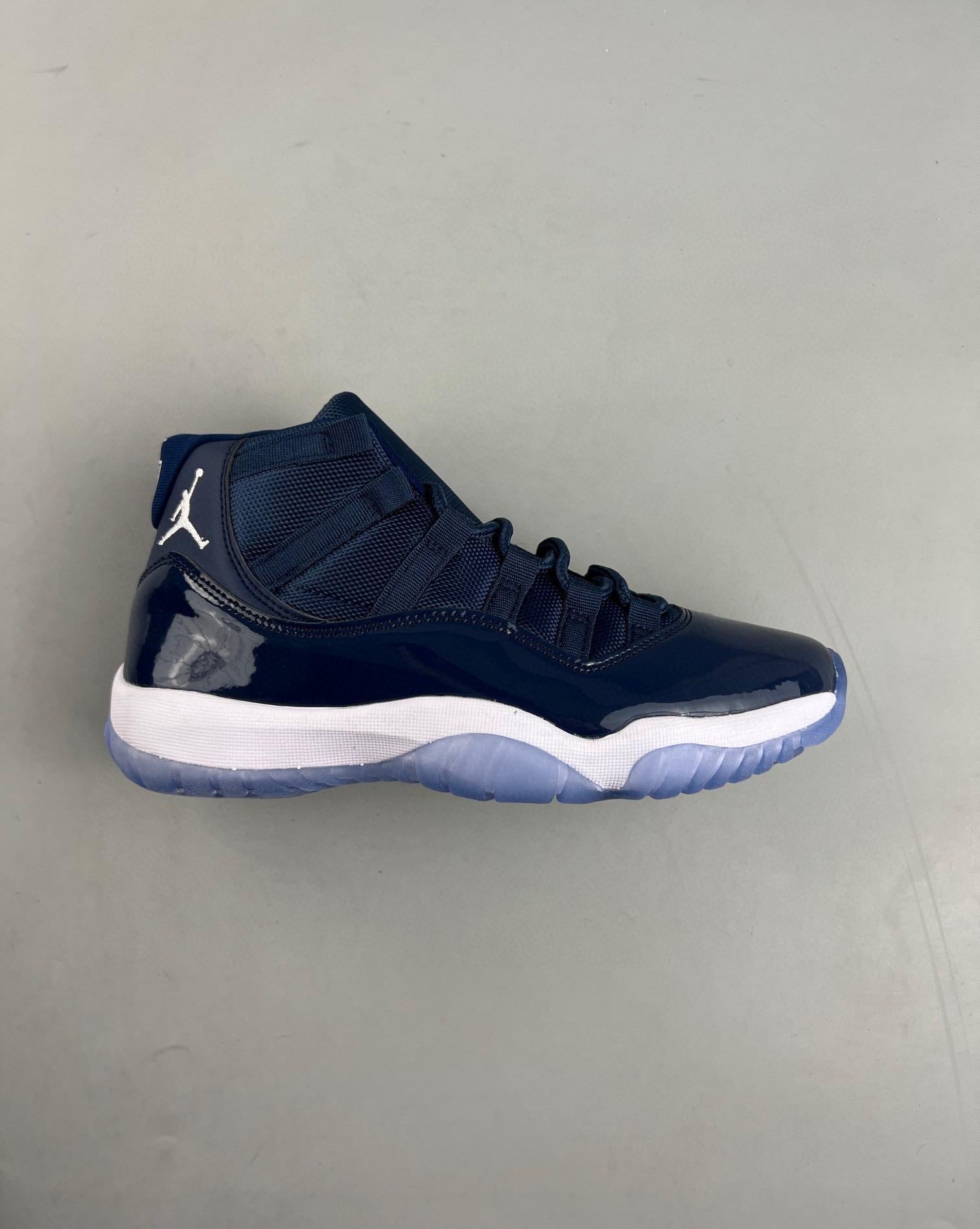 Air Jordan 11 Retro Unc Win Like 82 40-47