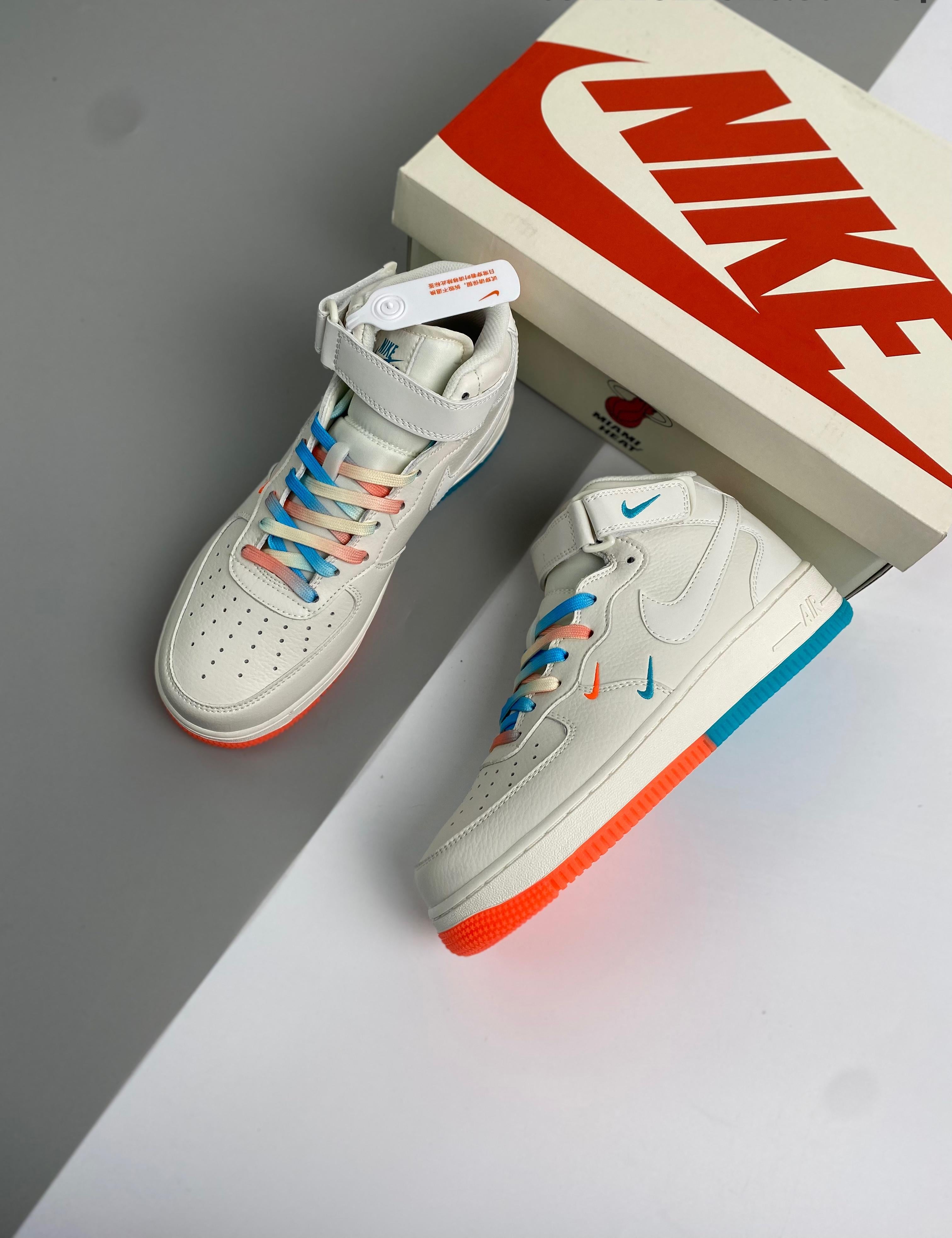 Air Force 1 Mid 07 36-45