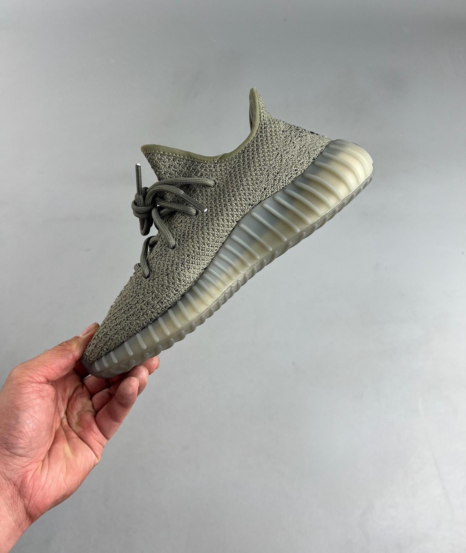 Kanye West X Yeezy Boost 350 V2 Granite 36-47