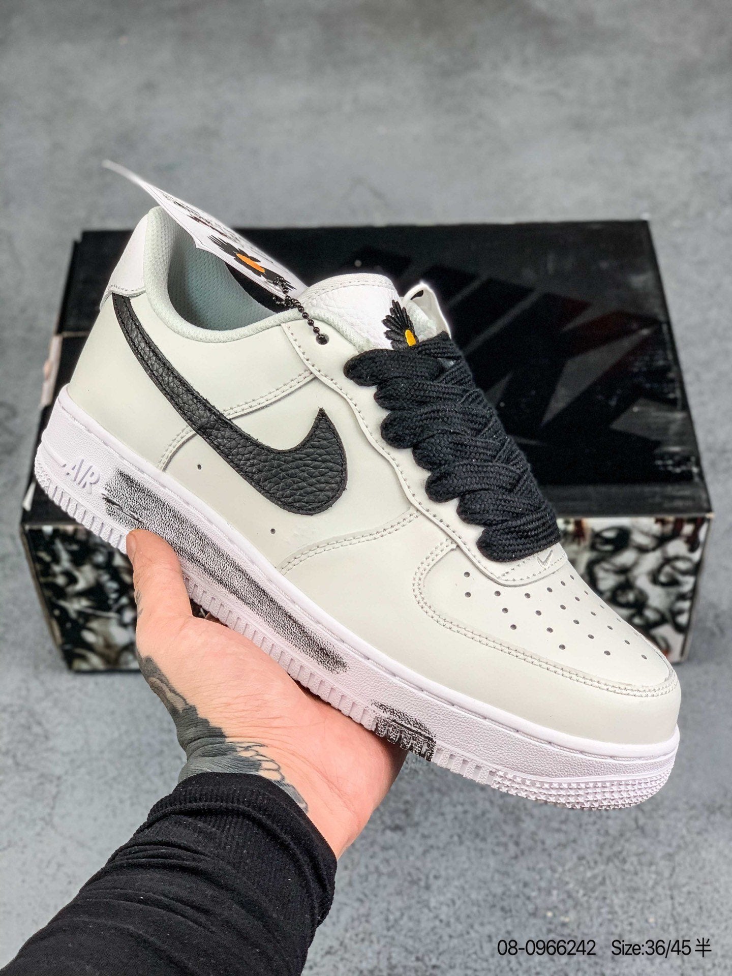 Air Force 1 para-noise