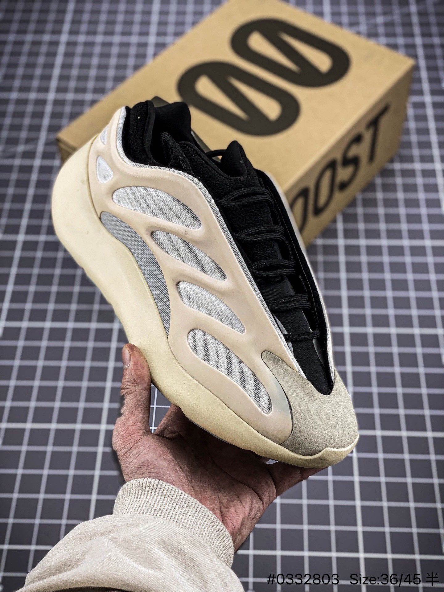 Yeezy 700v3 Azael 36-45