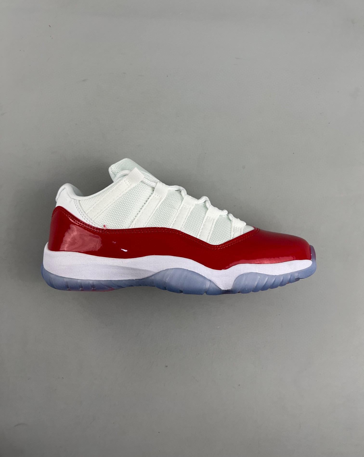 Air Jordan 11 Retro Low Concord Bred 36-47