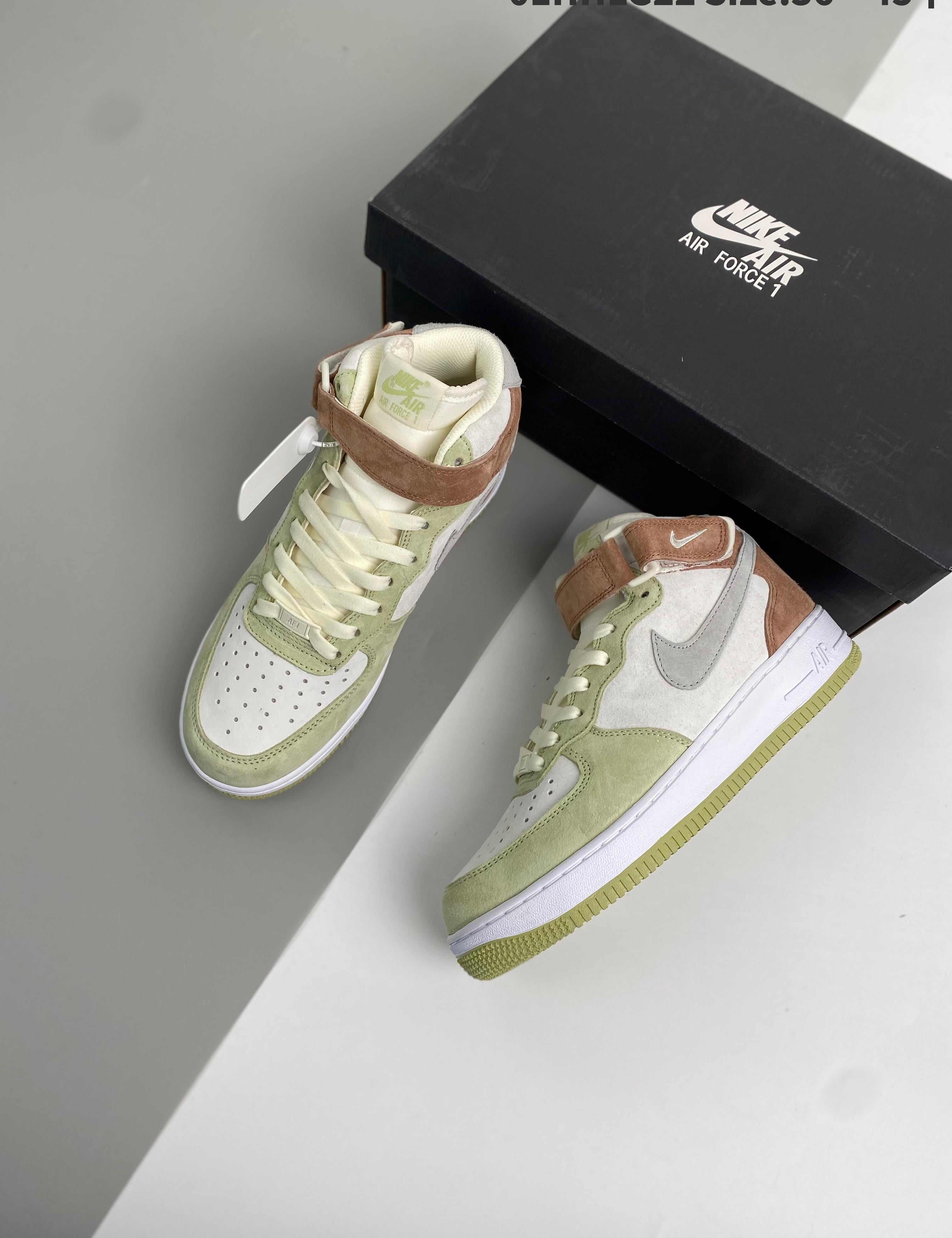 Air Force 1 Mid 07 36-45