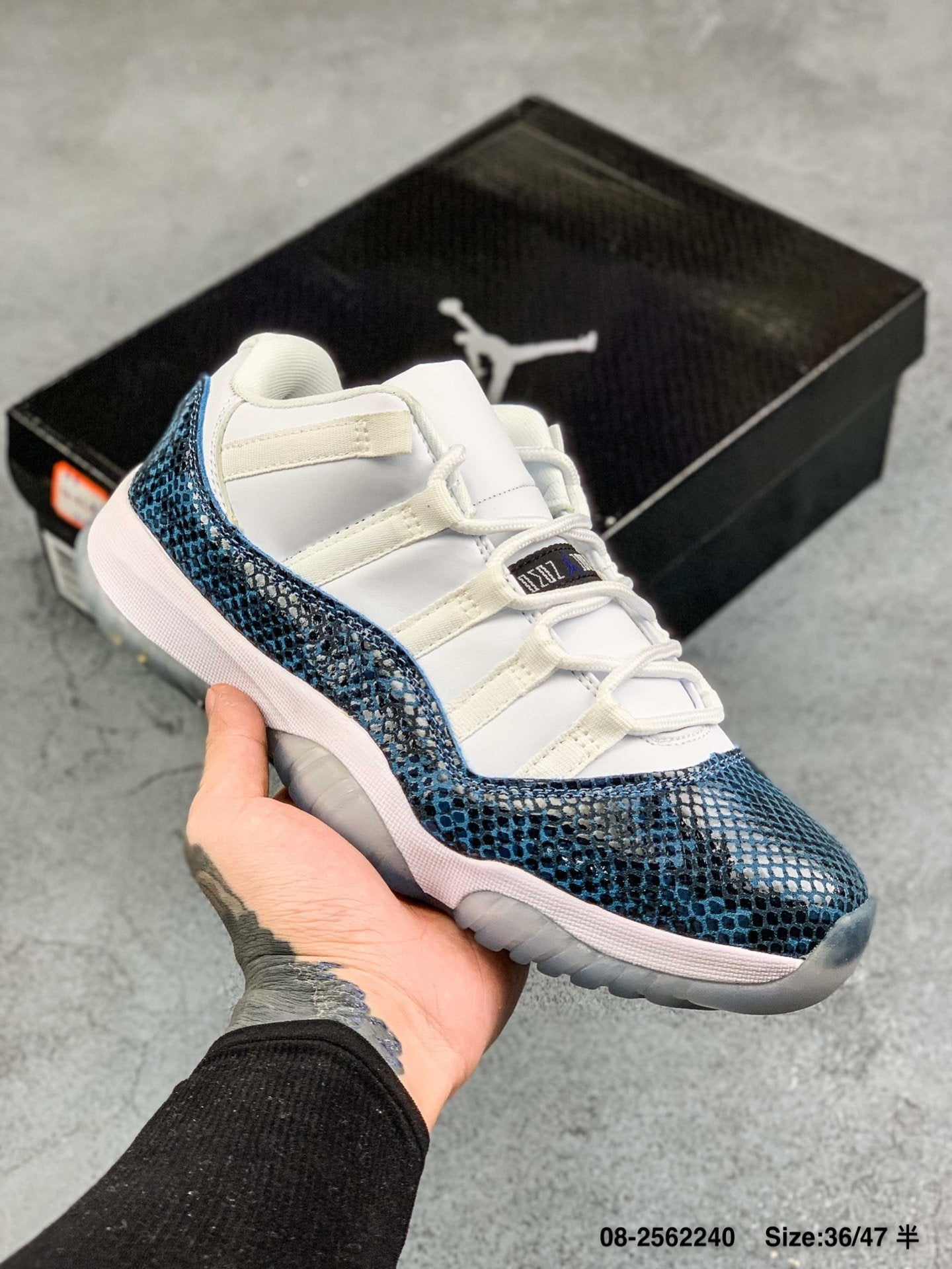 Air Jordan 11 Low