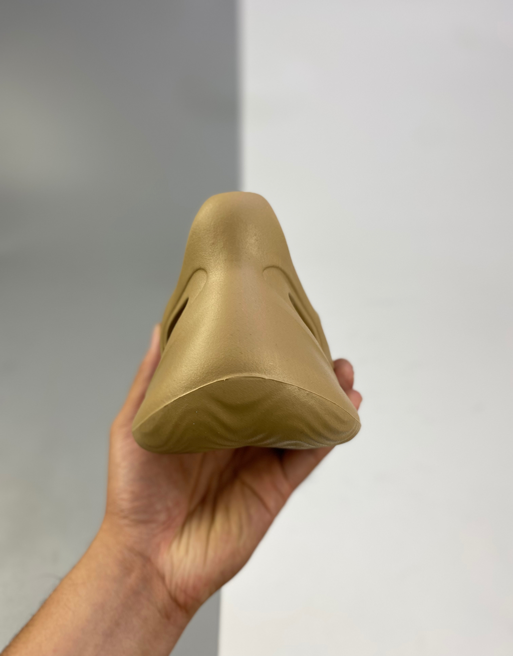 Yeezy Boost 700 Inertia 36-47