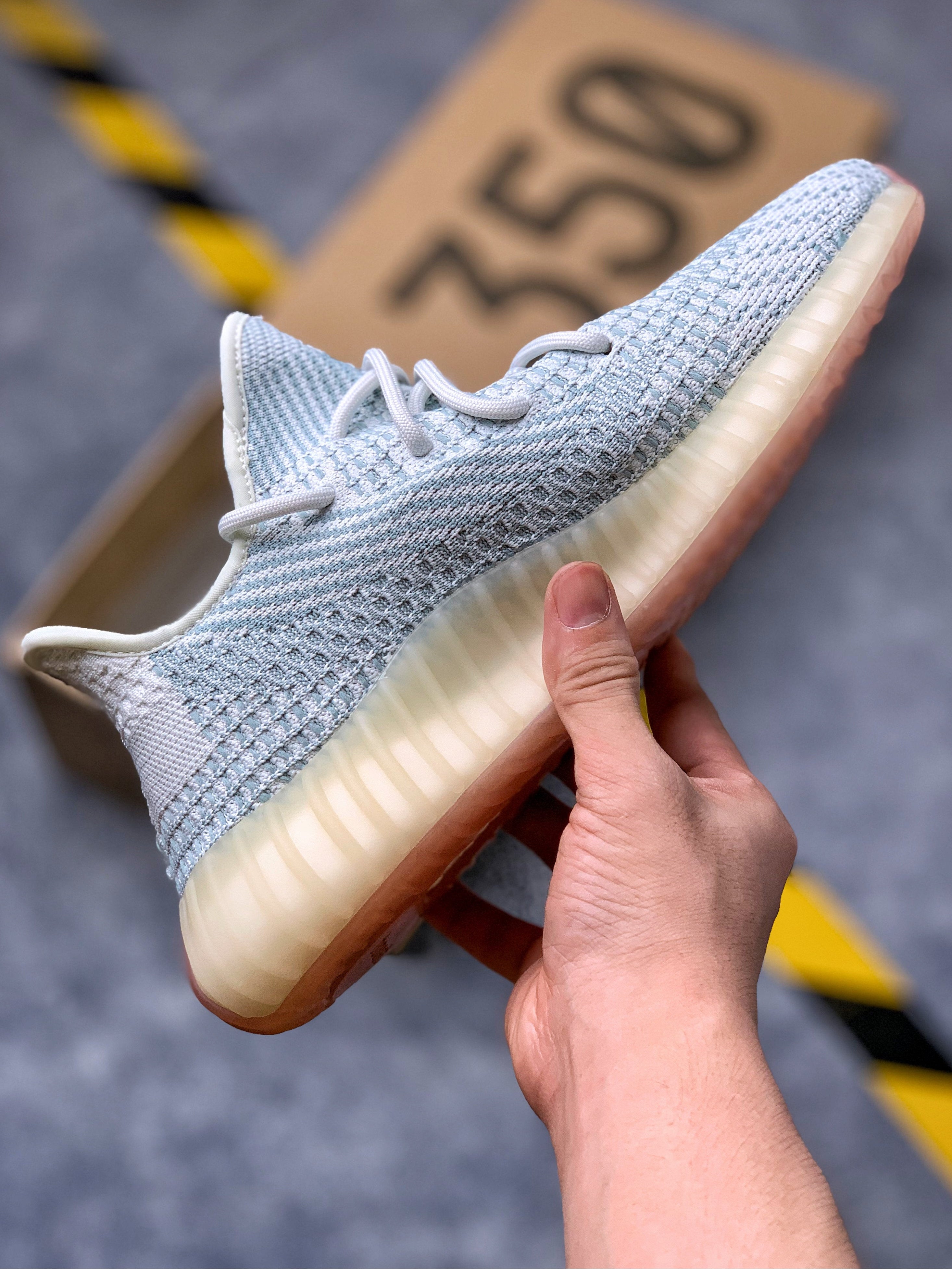 Yeezy Boost 350 V2 Cloud Whiteef 36-47