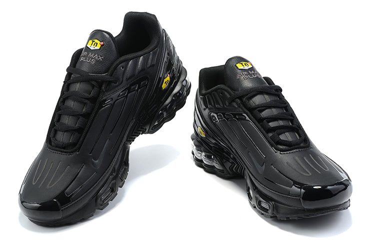 160 Versão em Couro Air Max Plus III Preto Triplo 39-46