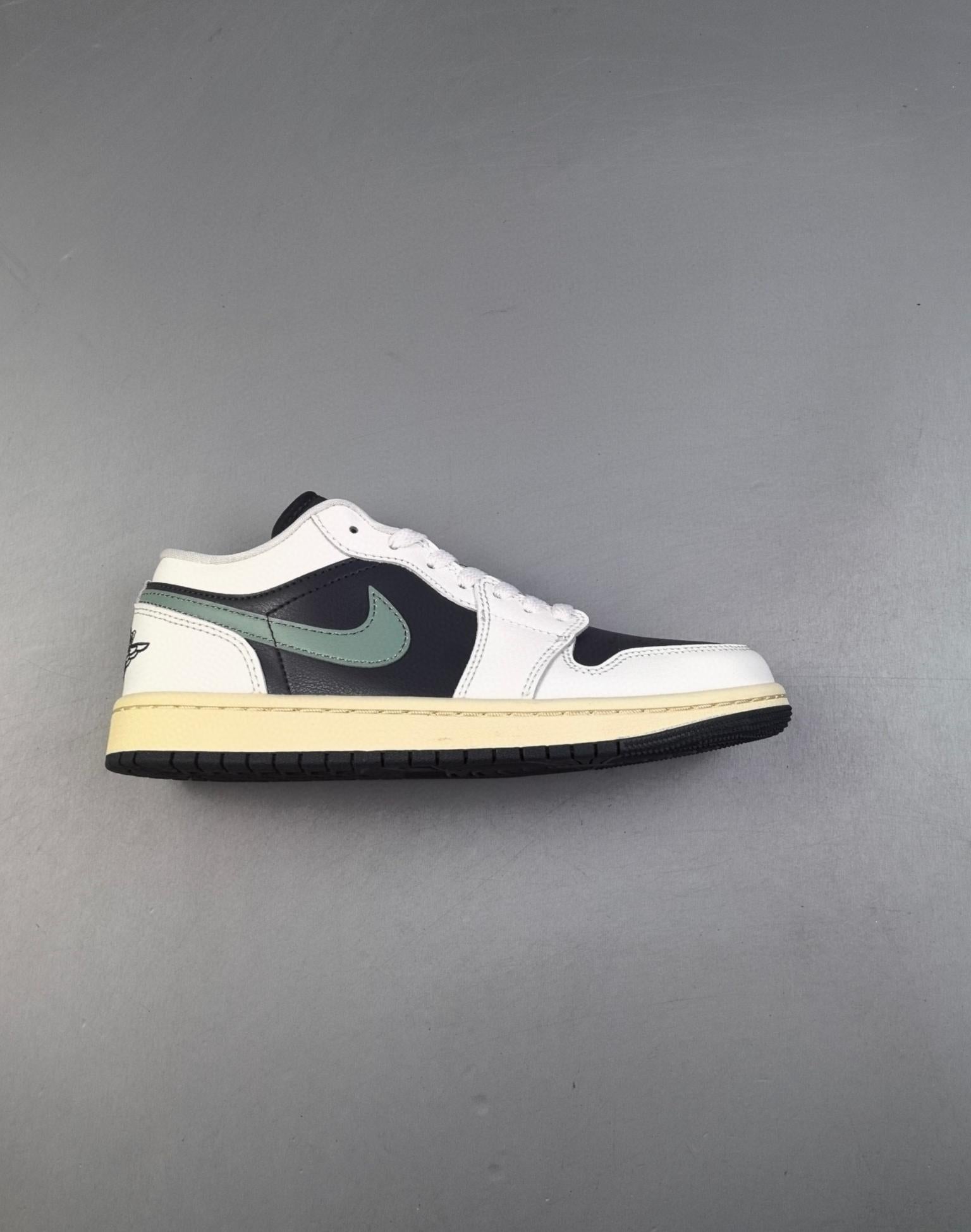 Air Jordan 1 Low Wmns Jade Smoke 36-46