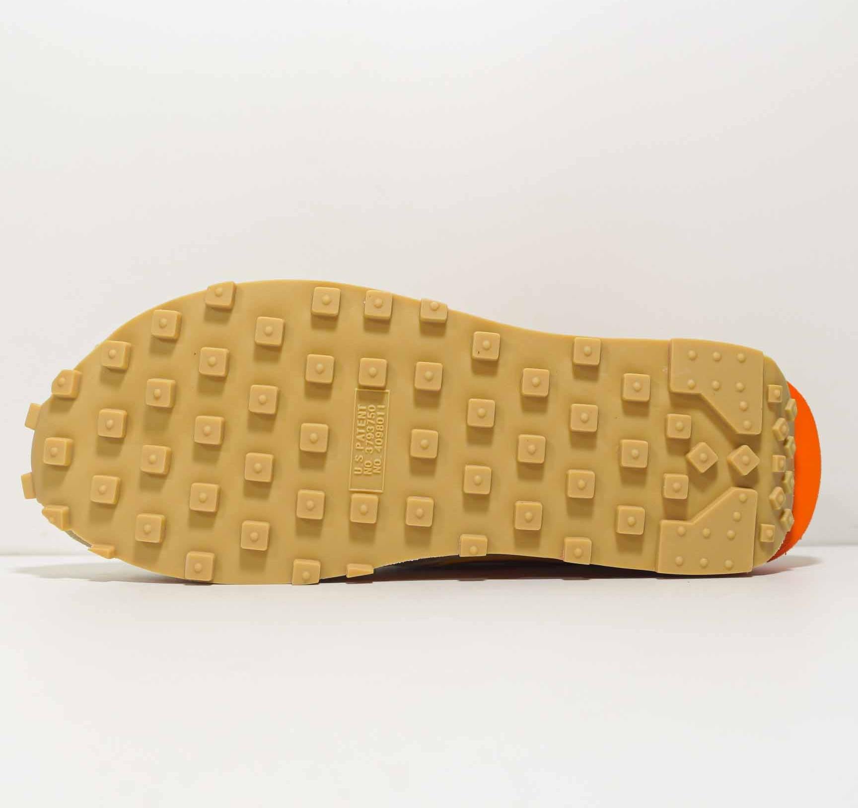 240 Sacai Dh1347-100 36-46