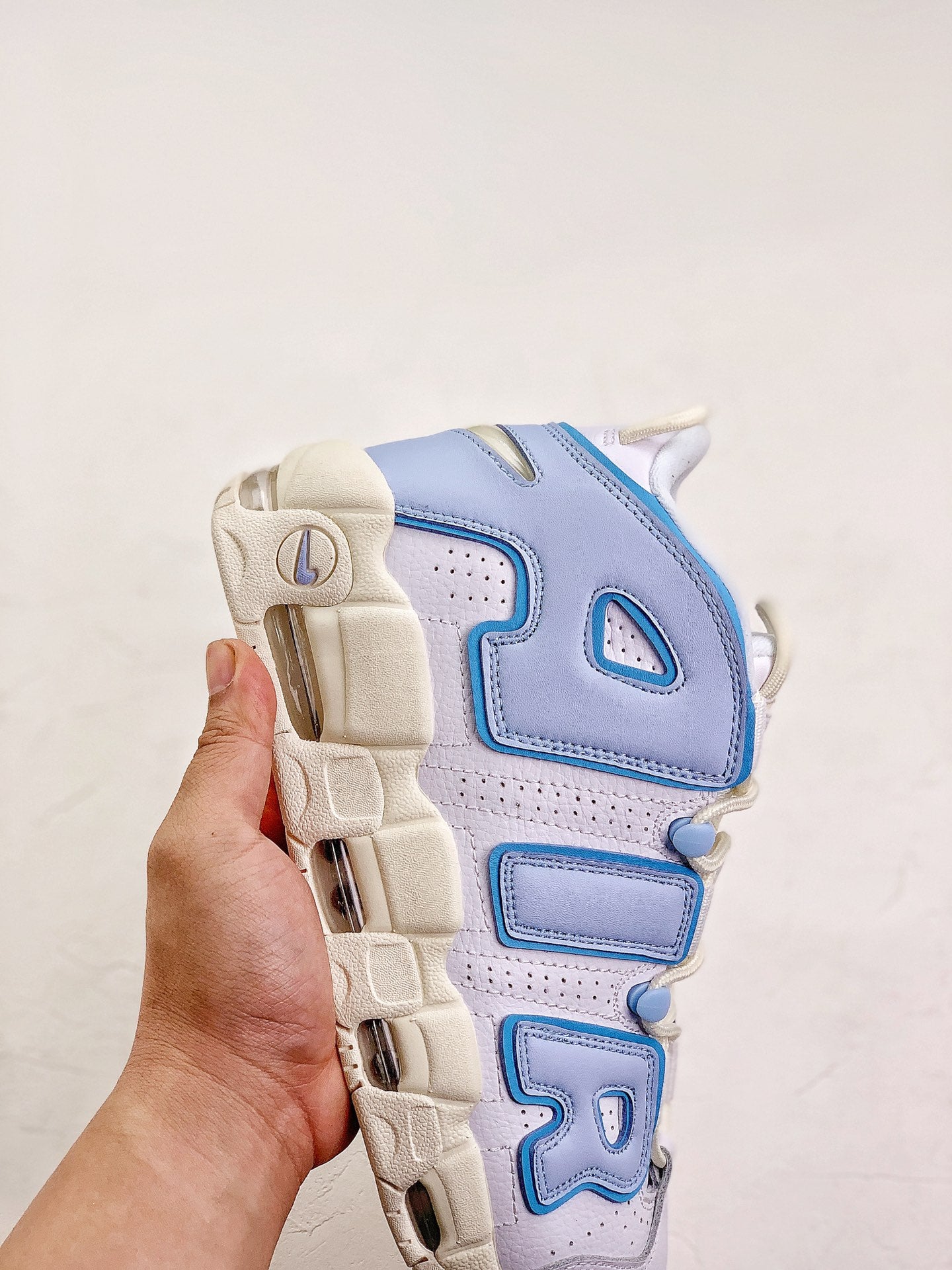 Air More Uptempo 36-45