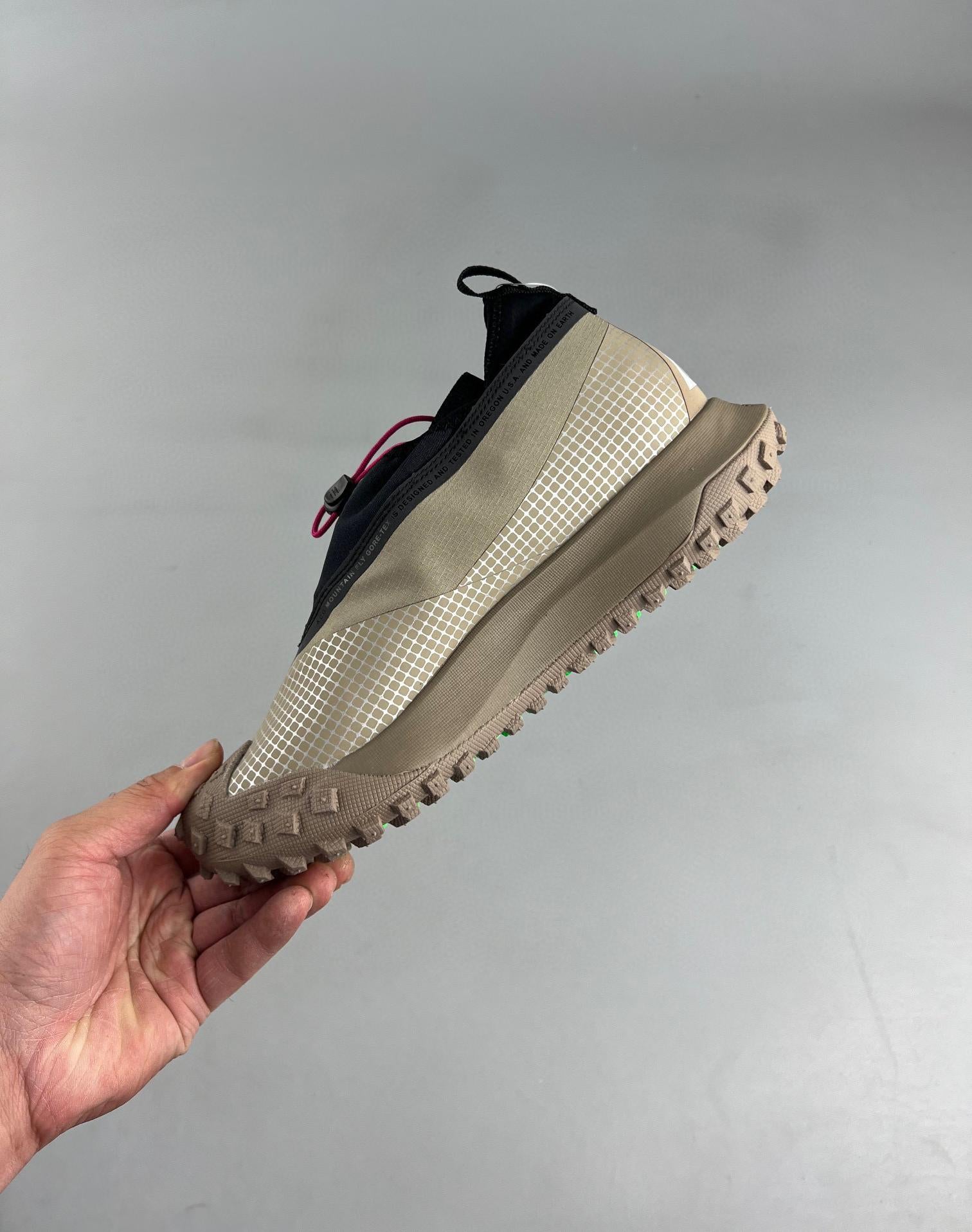300 Acg Mountain Fly Gore-tex Khaki 36-45_1
