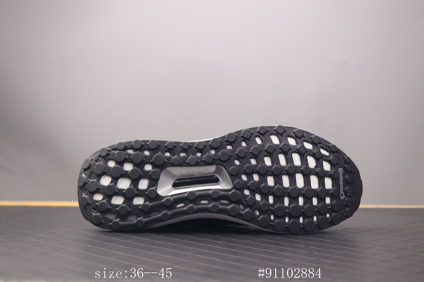 Ultra Boost 40