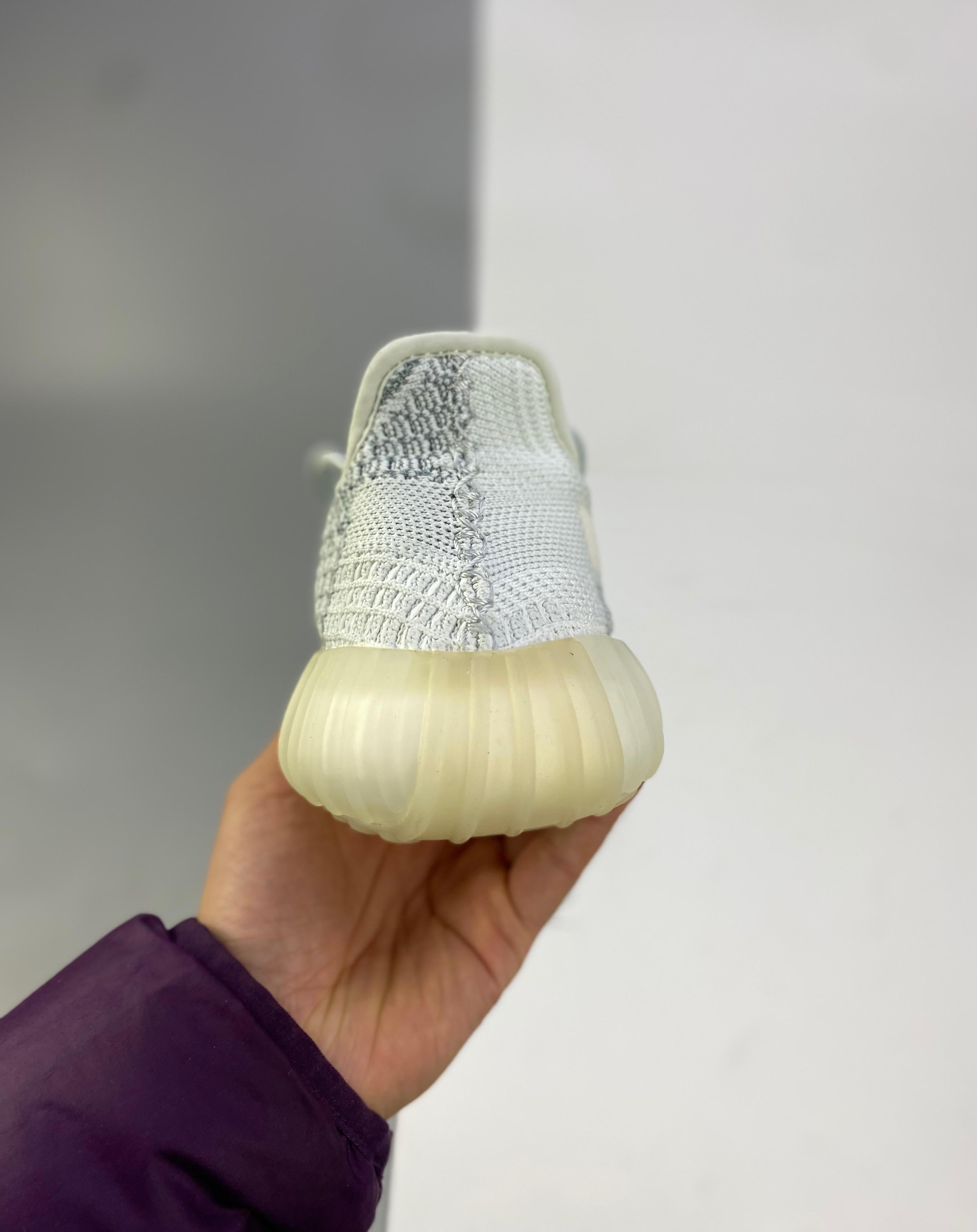 Yeezy 350 Boost V2 10