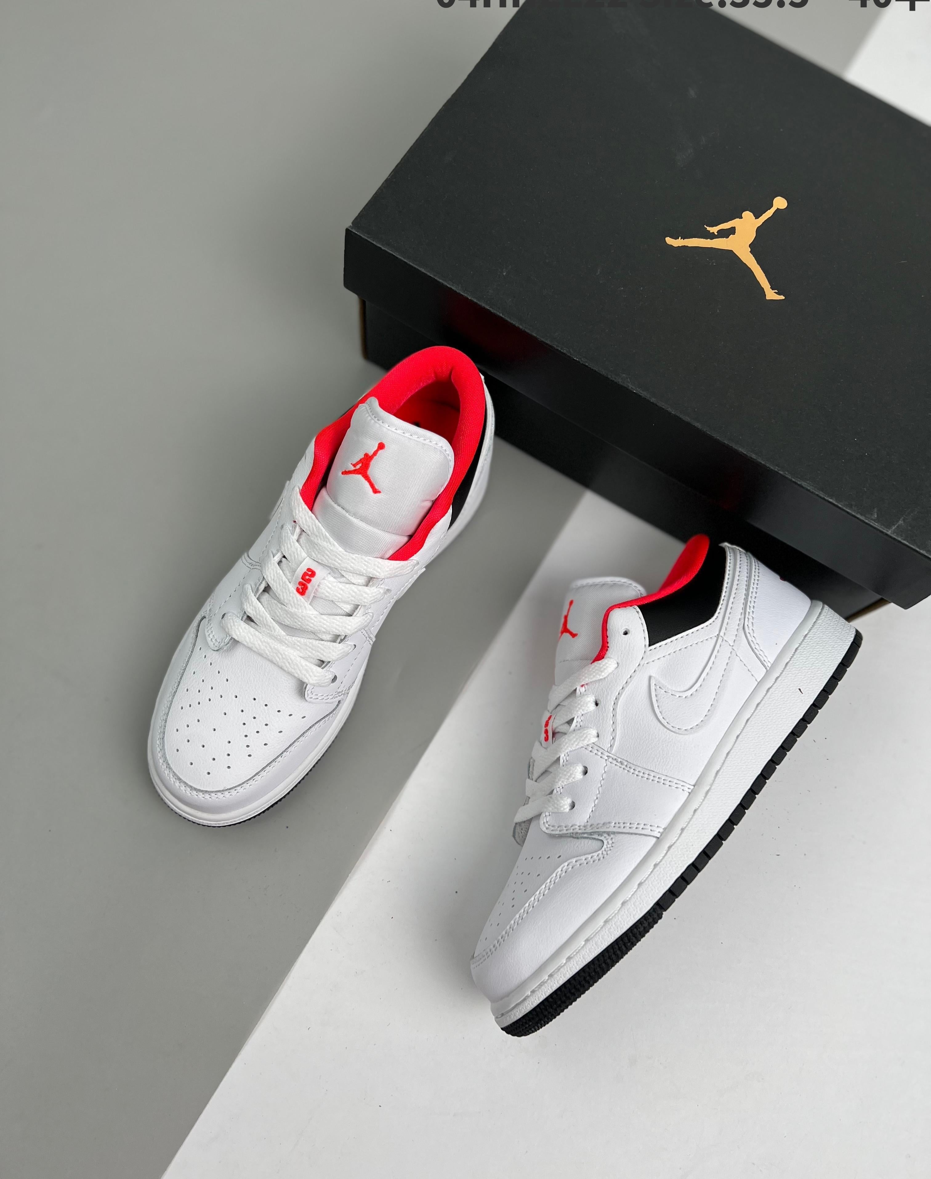Air Jordan 1 Low Gs Chicago Home 35-40