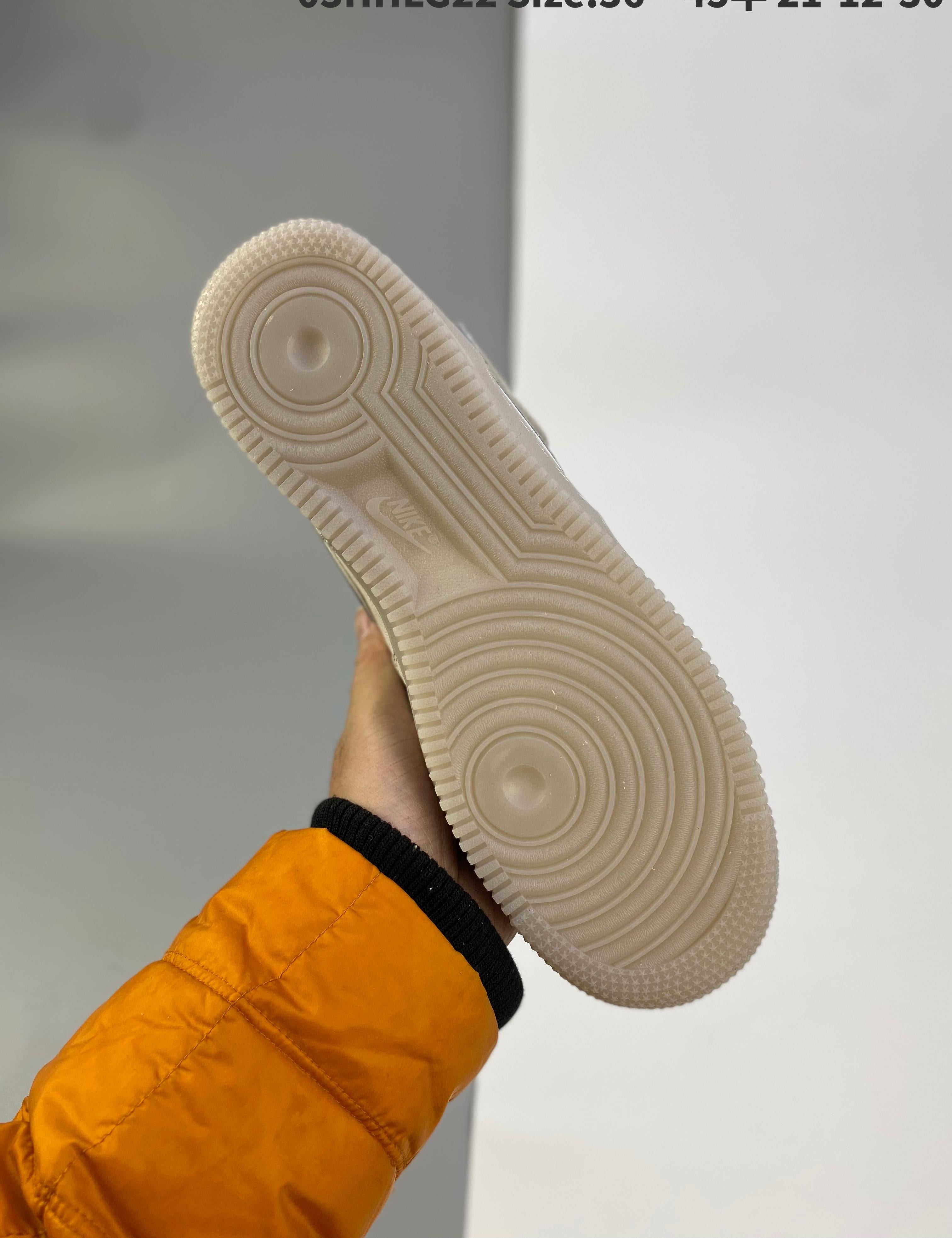 Air Force 1 07 Mid 36-45