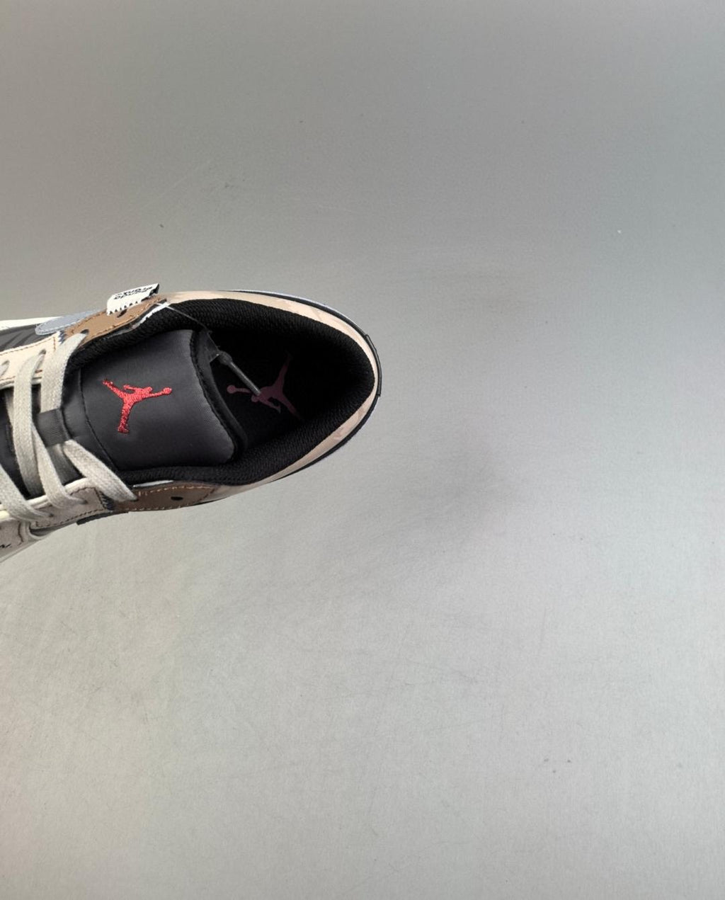 Air Jordan 1 Low