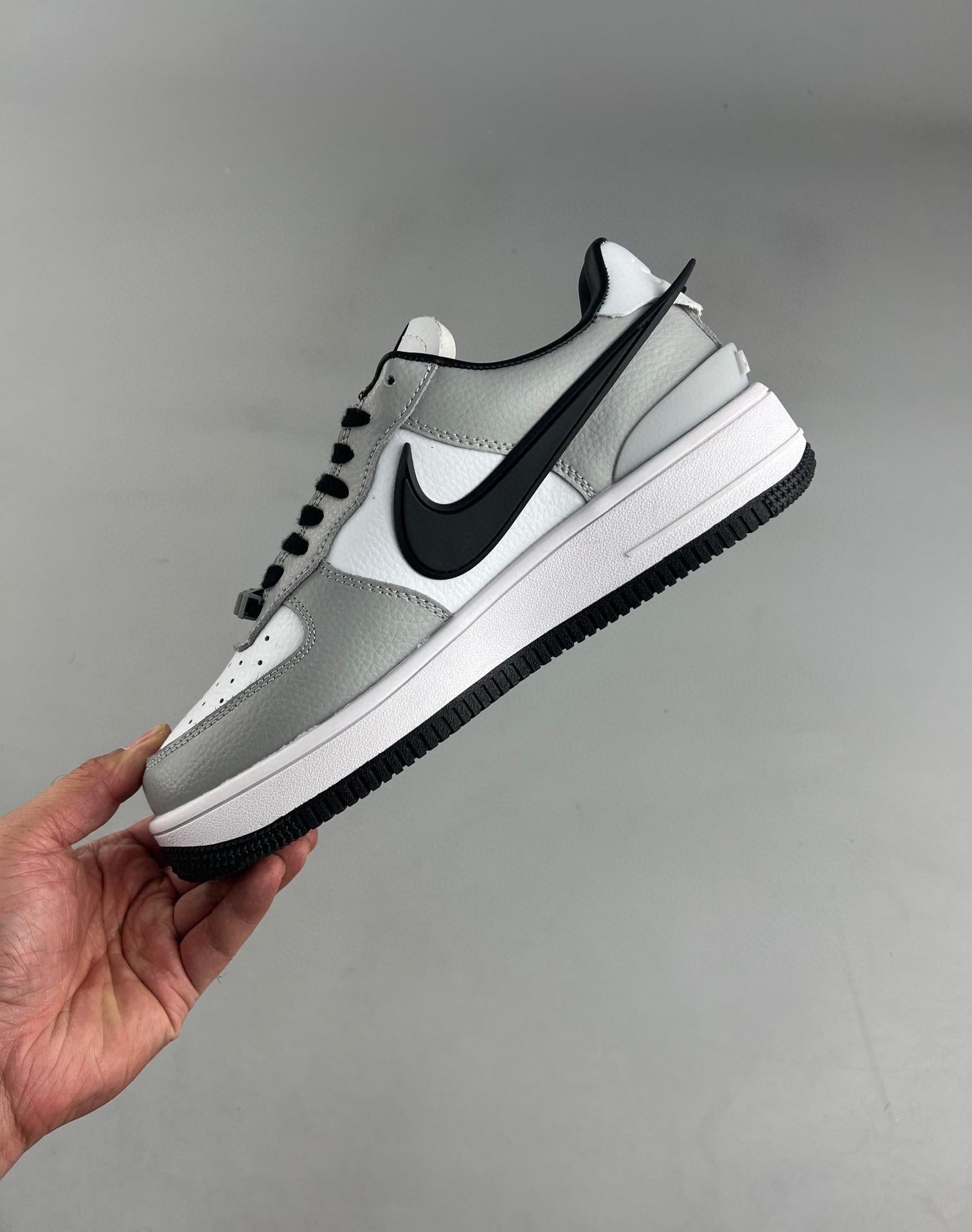 Ambush X Nk Air Force 107 Low White 36-45