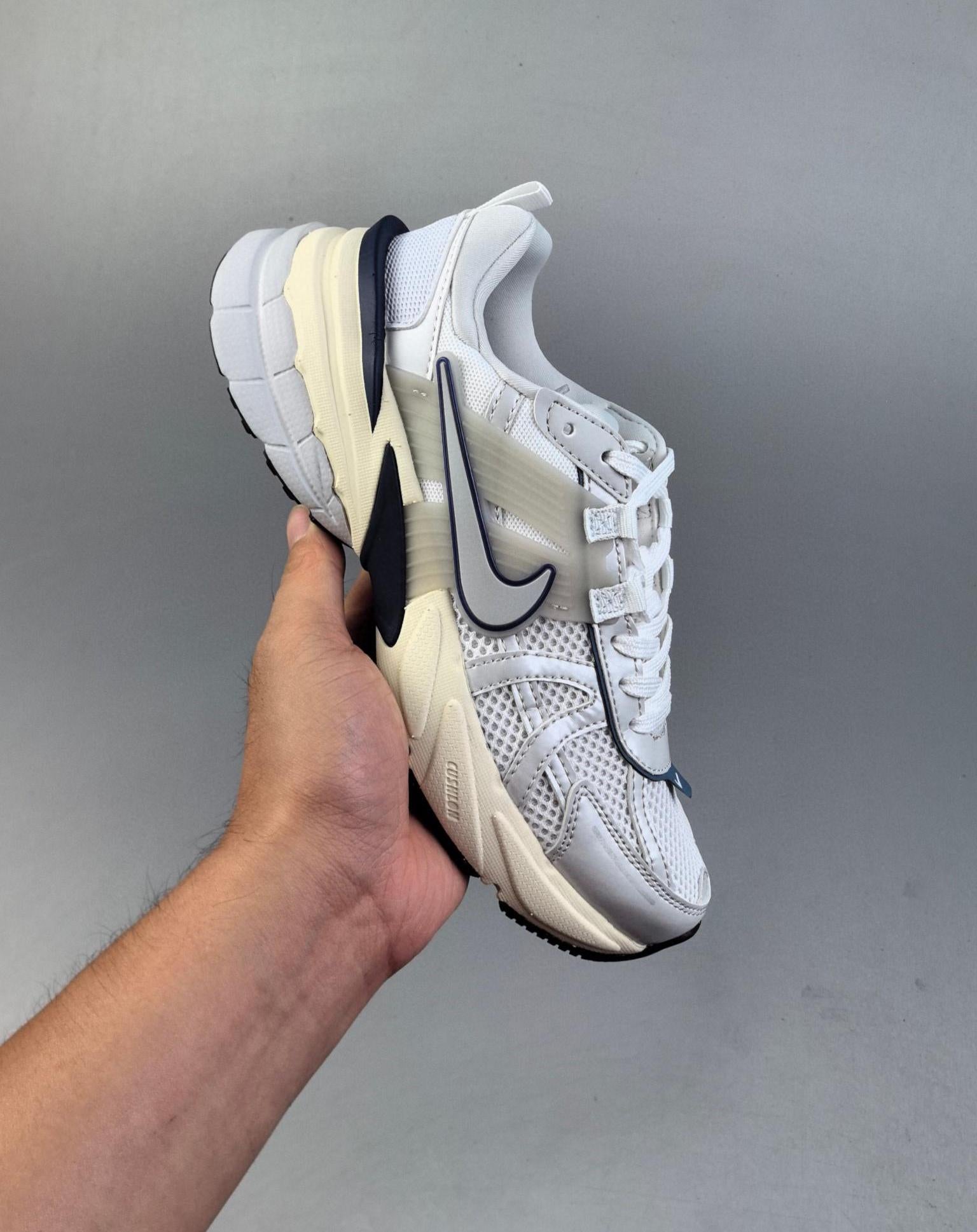 200 V2k Run Fd0736-102 Size36-45 _3