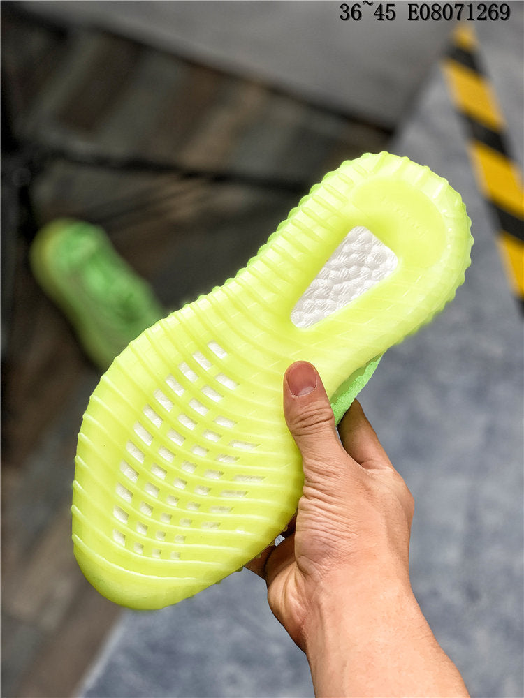 Yeezy 350 Boost V2