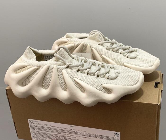 Ad Yeezy 450