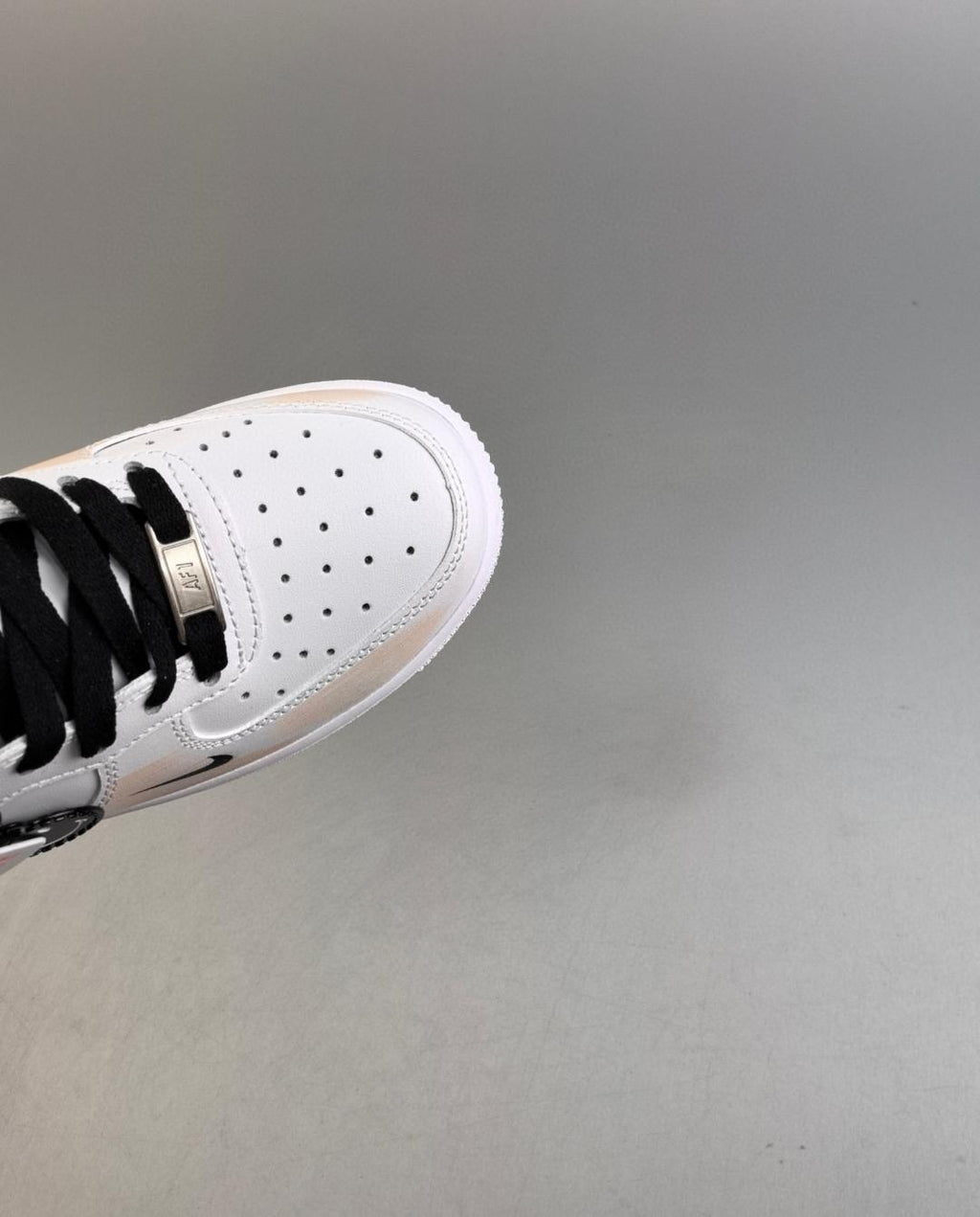 Air Force 1 Mid 07 36-45